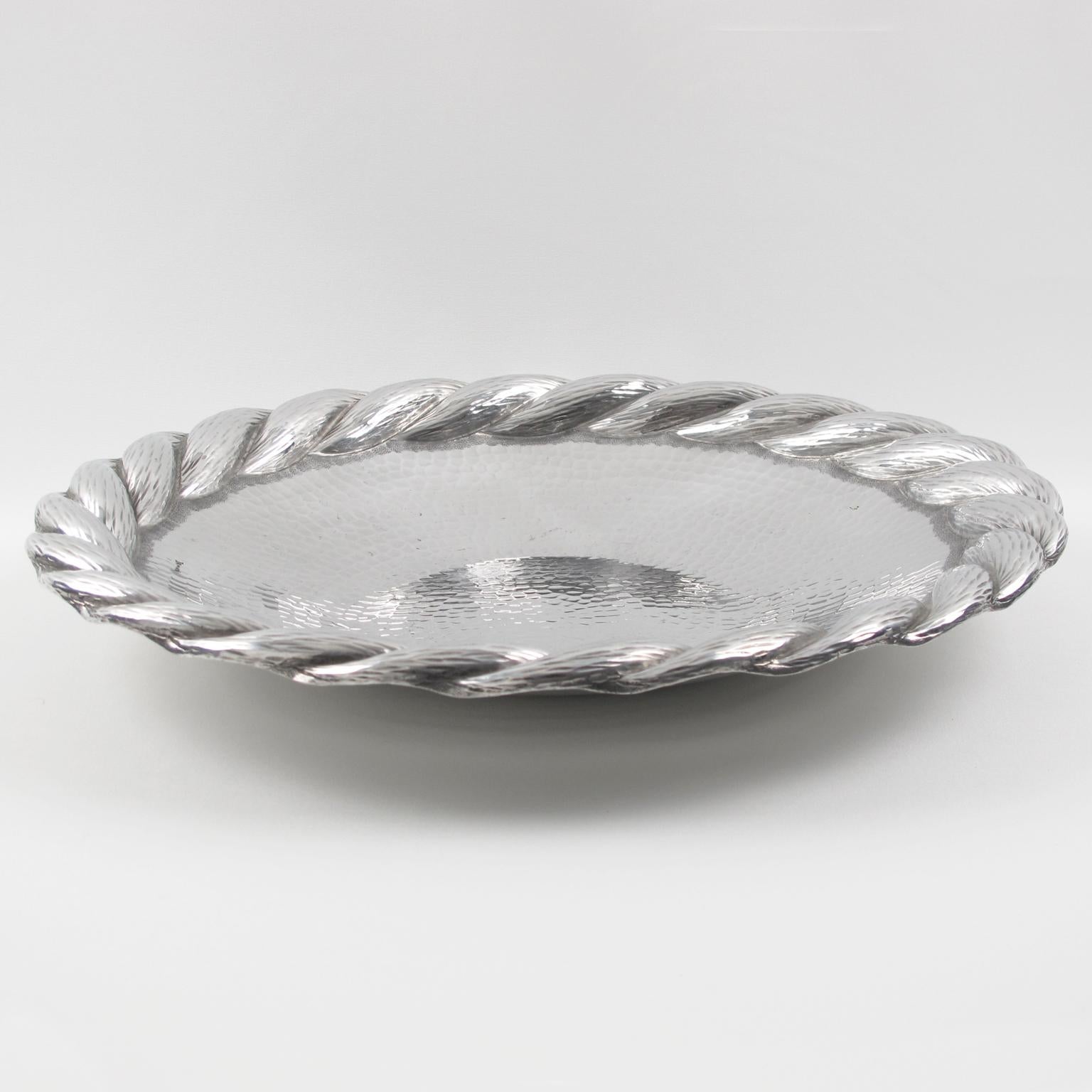 Mid-20th Century Art Deco Aluminum Platter Centerpiece or Tray by Irman France, 1930s For Sale