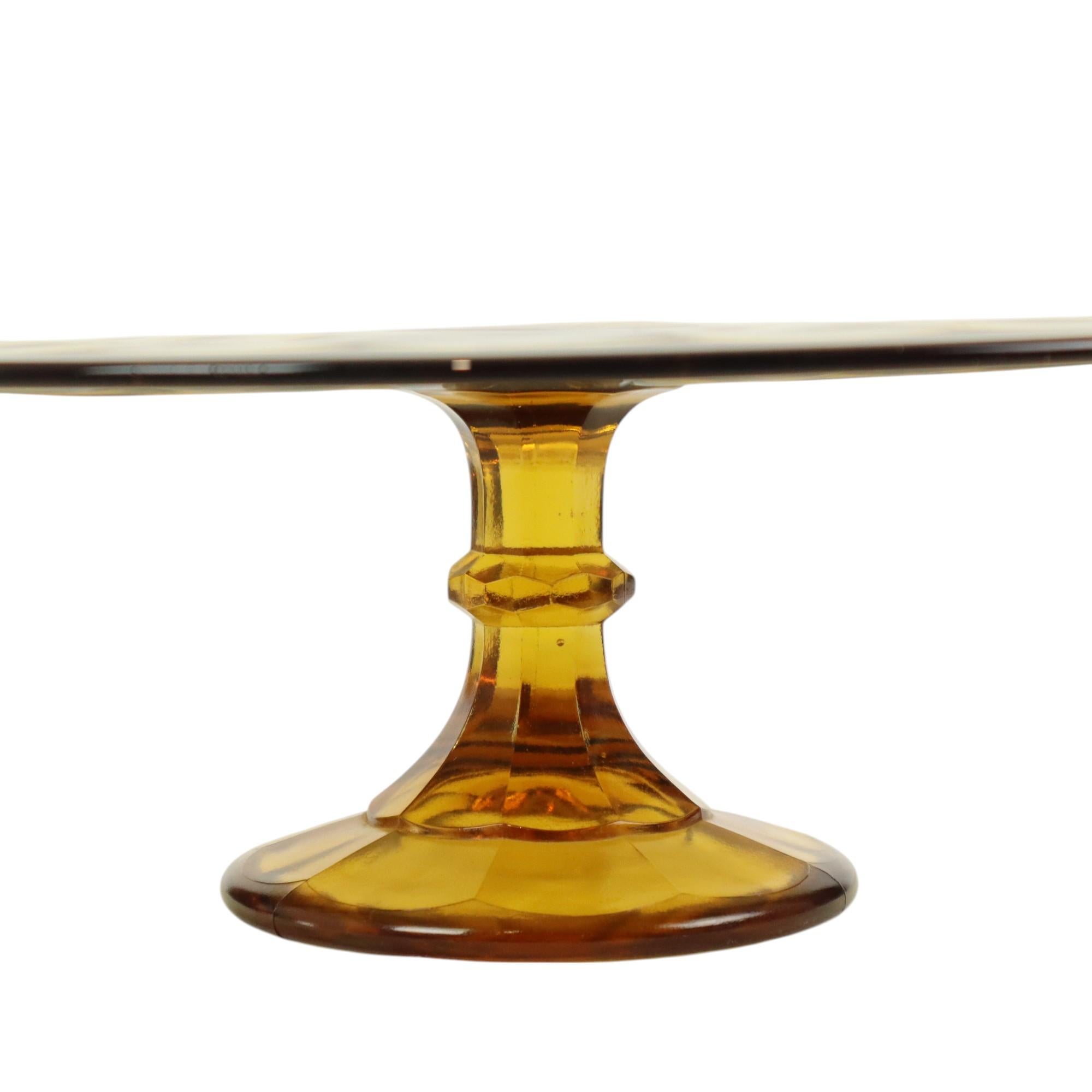 Art Deco Bernstein Kuchen Schale Rosaline Depression Glas Verrerie Scailmont (Art déco) im Angebot