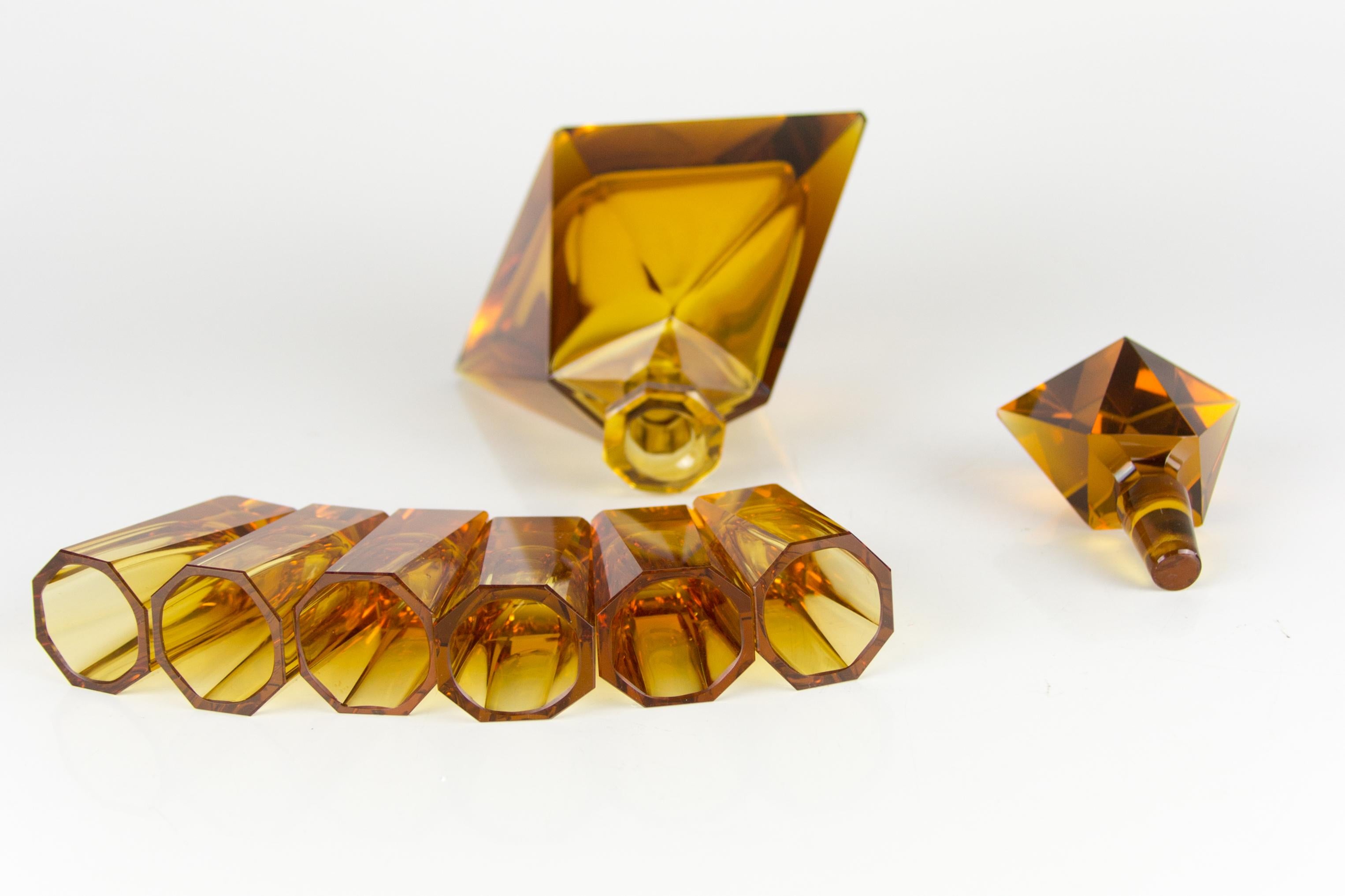 Art Deco Amber Colored Bohemian Glass Decanter and 6 Glasses Set, 1930s 4
