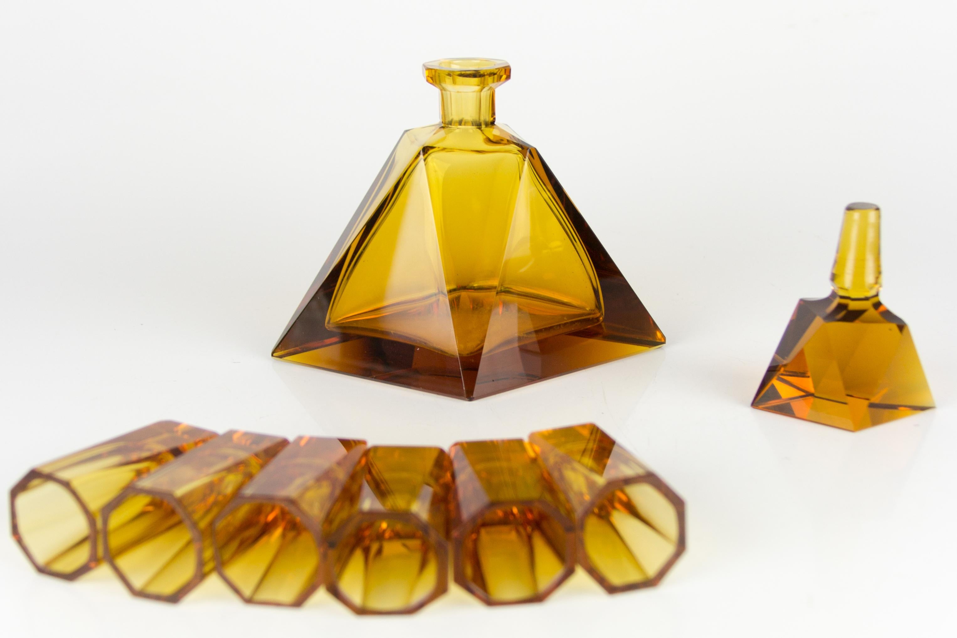 Art Deco Amber Colored Bohemian Glass Decanter and 6 Glasses Set, 1930s 5
