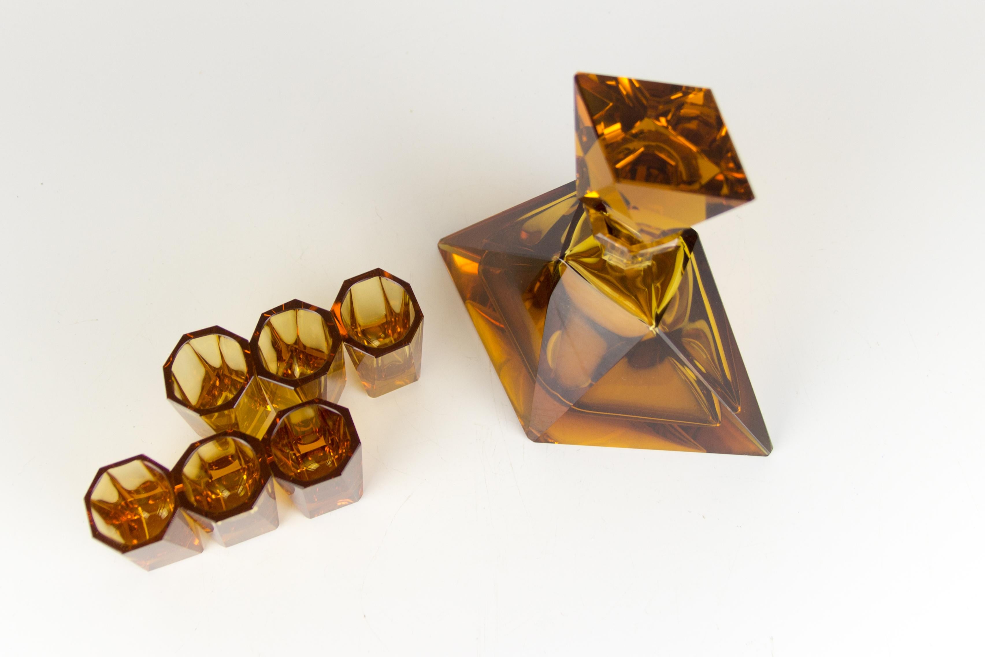 Art Deco Amber Colored Bohemian Glass Decanter and 6 Glasses Set, 1930s 1