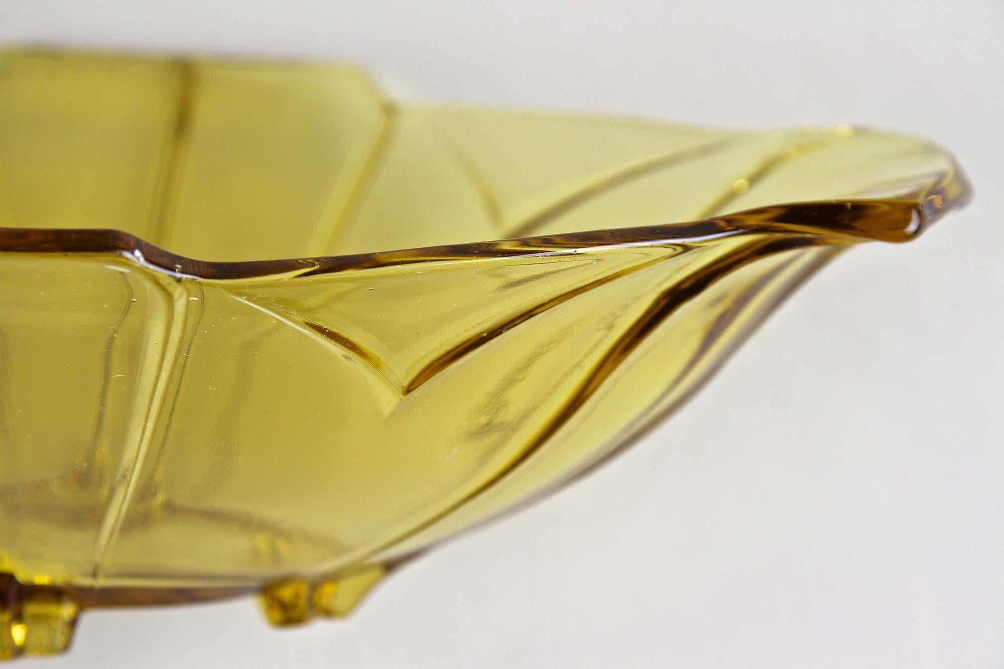 Jardinière/bol en verre de couleur ambre Art Déco, 20ème siècle, Autriche, vers 1920 en vente 5