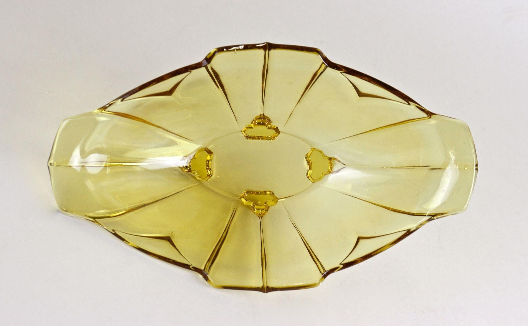 Art Deco Amber Colored Glass Jardiniere/ Bowl, 20th Century, Austria, circa 1920 For Sale 11