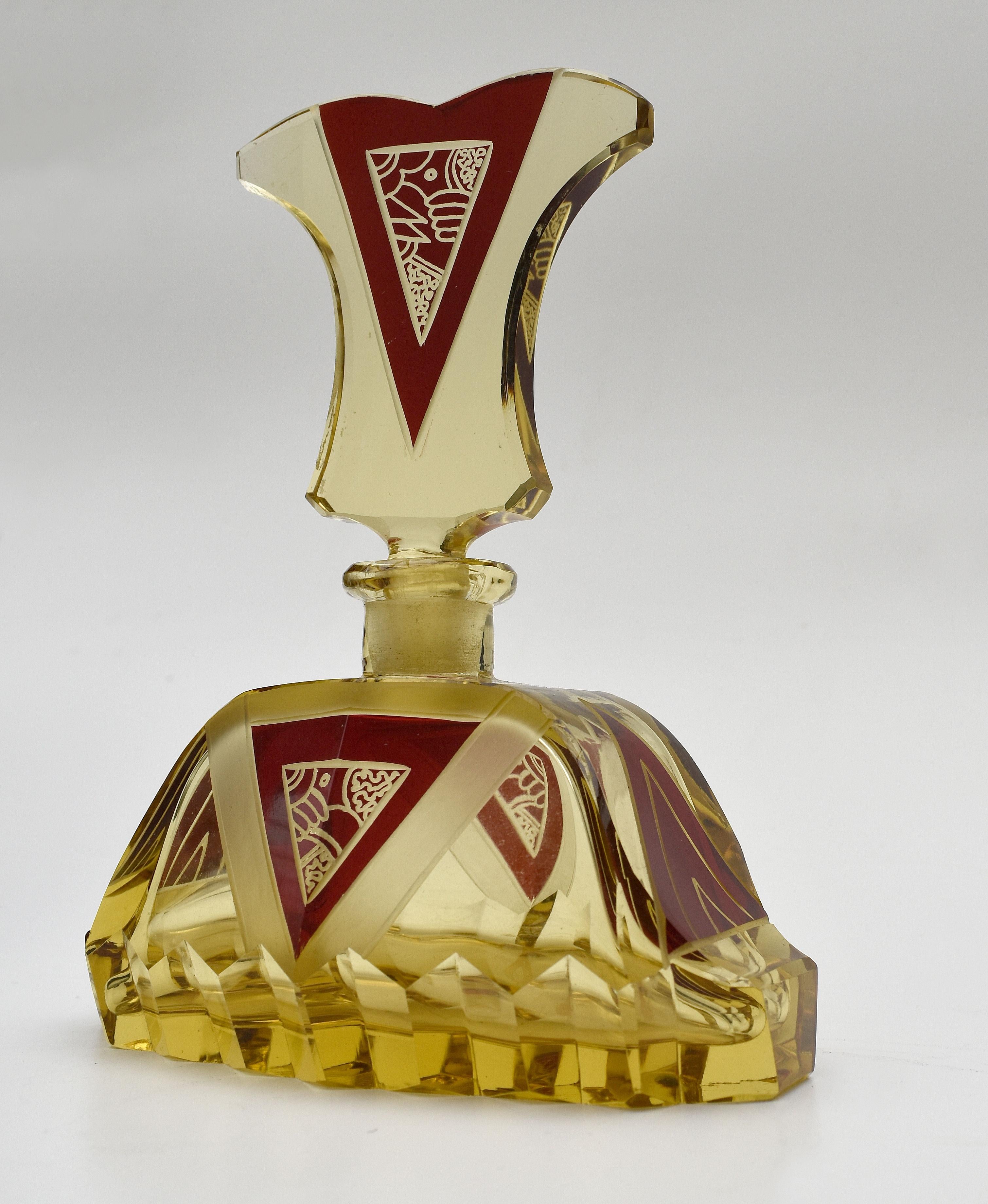 Art Deco Amber Coloured Glass Perfume Bottle by Karl Palda, c1930s For Sale 2