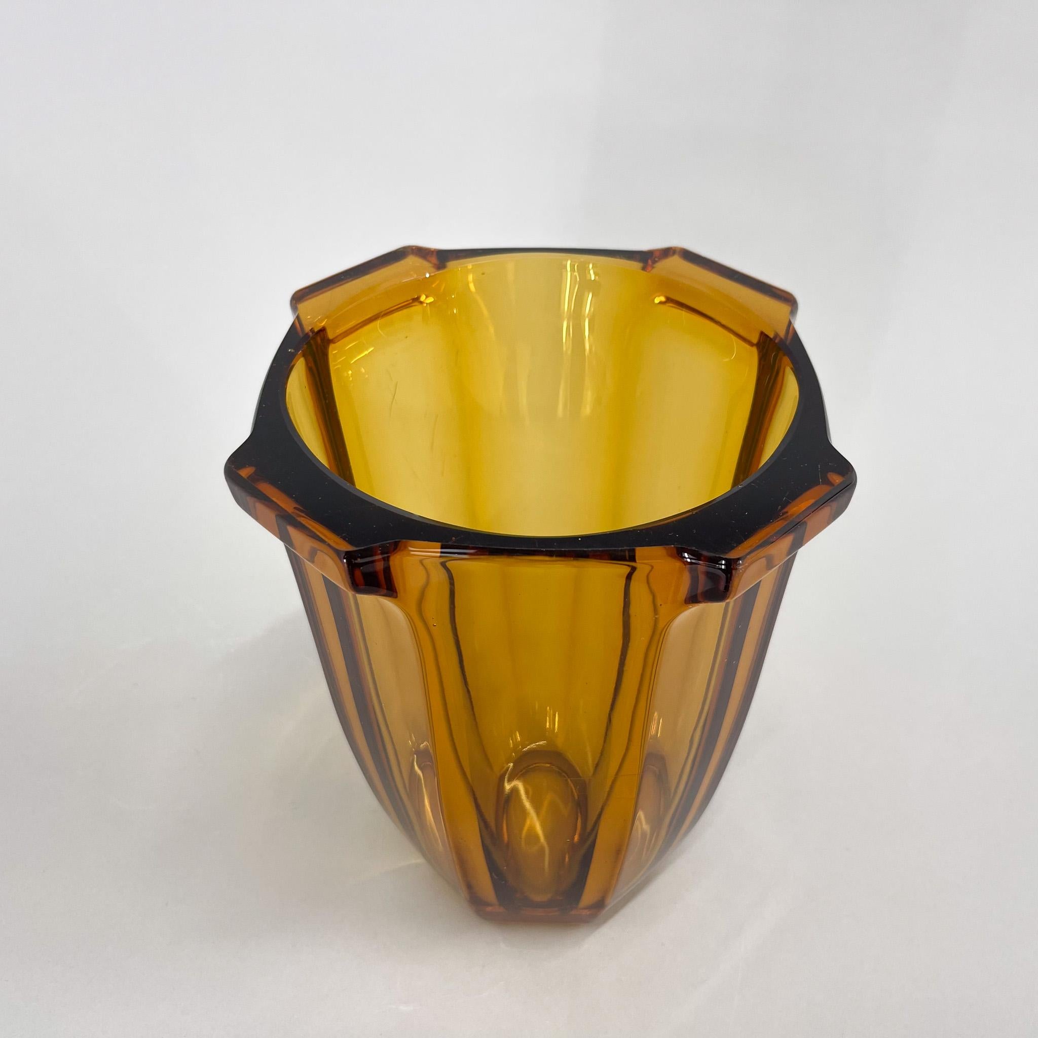 20th Century Art Deco Amber Glass Vase by Rudolf Schrotter, 1930s For Sale