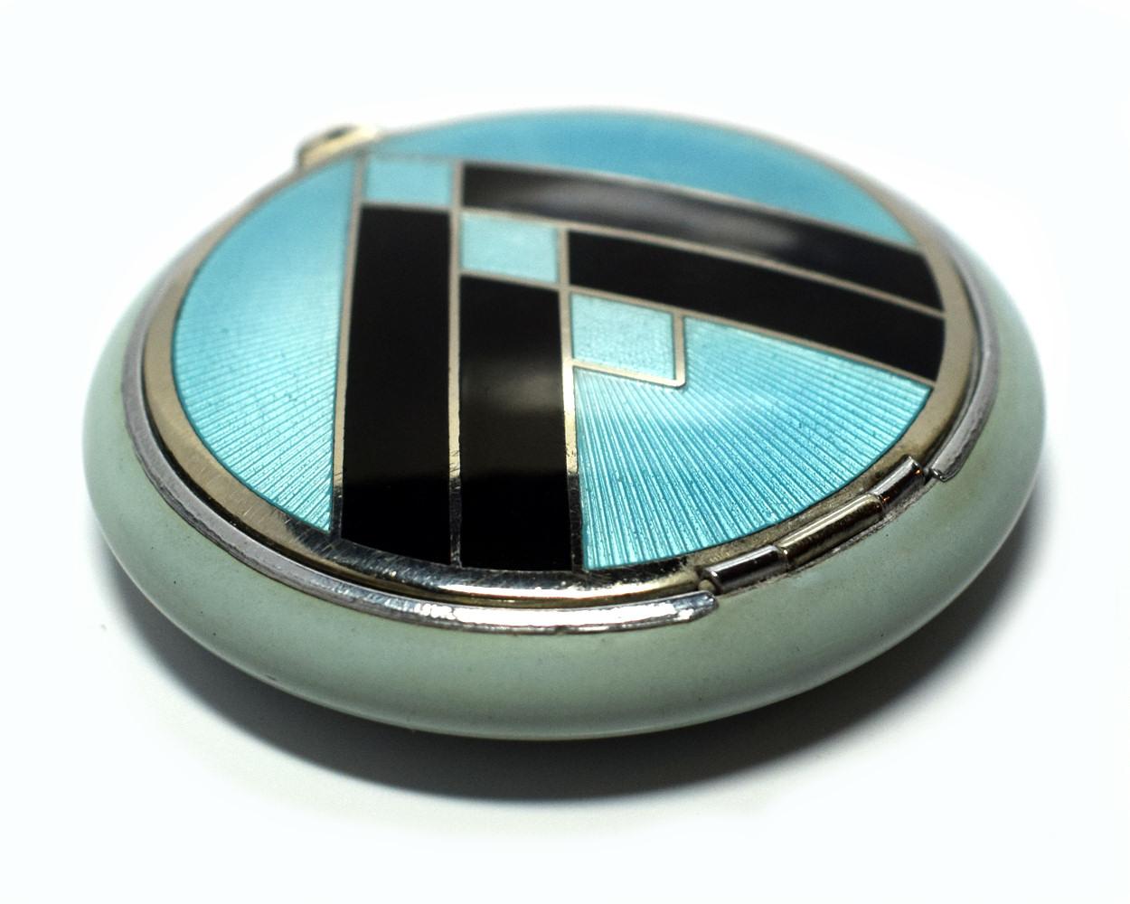 Art Deco American Evans 'Tapsift' Blue Enamel Guilloche Compact 2