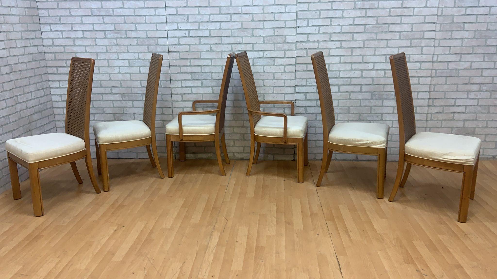 Art Deco American of Martinsville, 8er-teiliges Esszimmer-Set aus Wurzelholz

Atemberaubende Art Deco American of Martinsville Wurzelholz 8 Stück Ess-Set. Dieses Set enthält: Tisch mit 1 Platte und 6 Stühle. 

Einzigartiger Esstisch aus