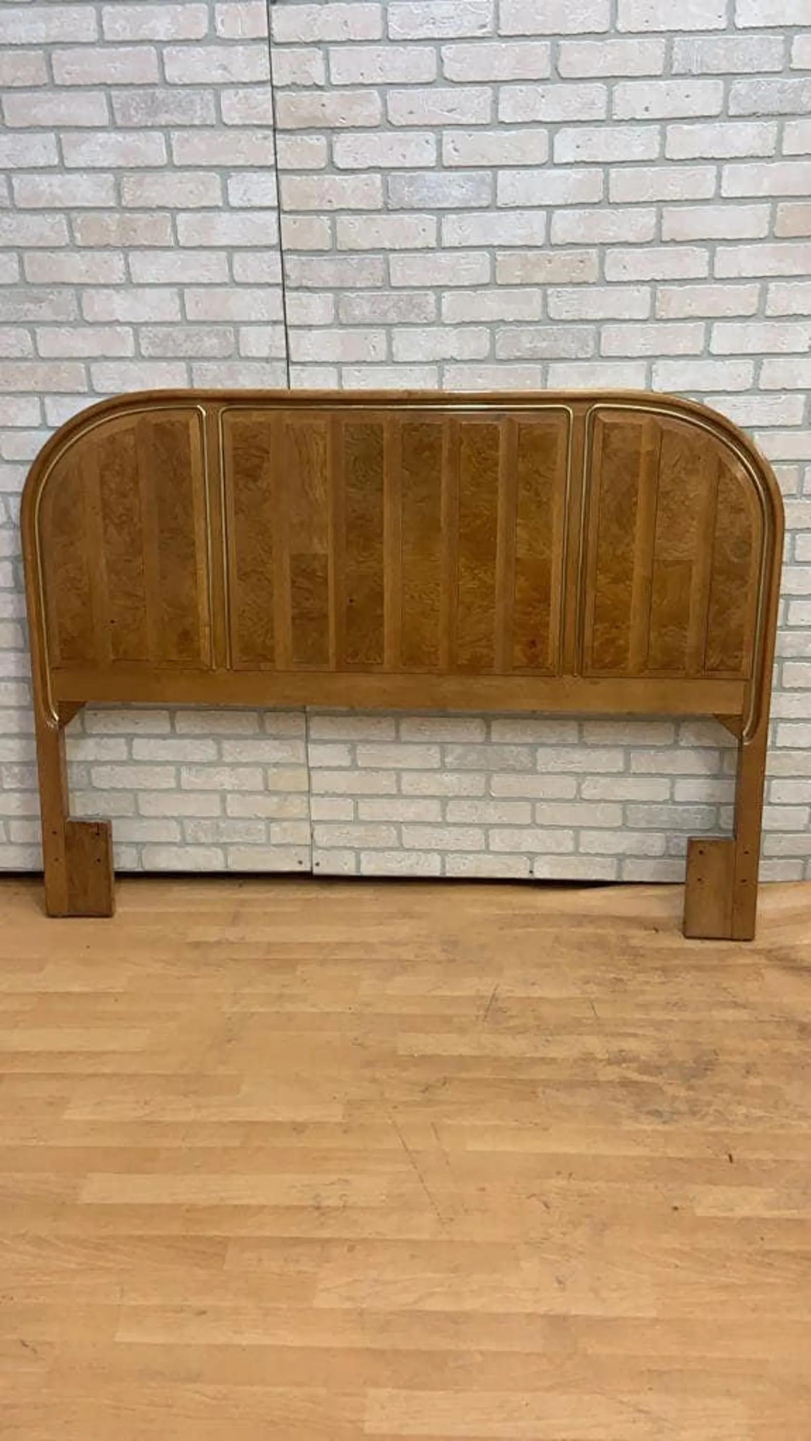 Unknown Art Deco American of Martinsville Headboard and Nightstand Bedroom Set For Sale