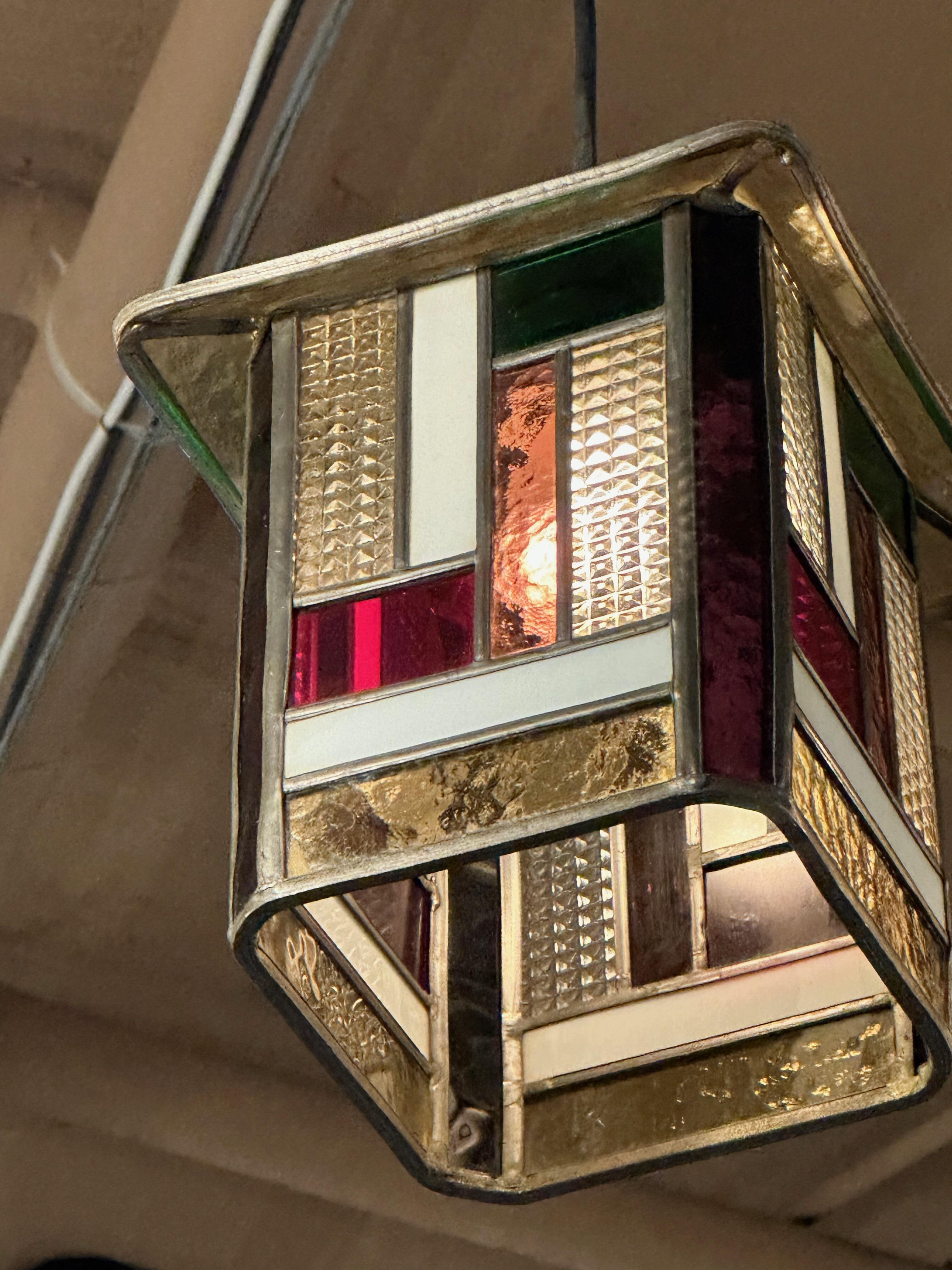 Art Deco Amersterdam School Hängende Glasmalerei Kronleuchter im Angebot 1