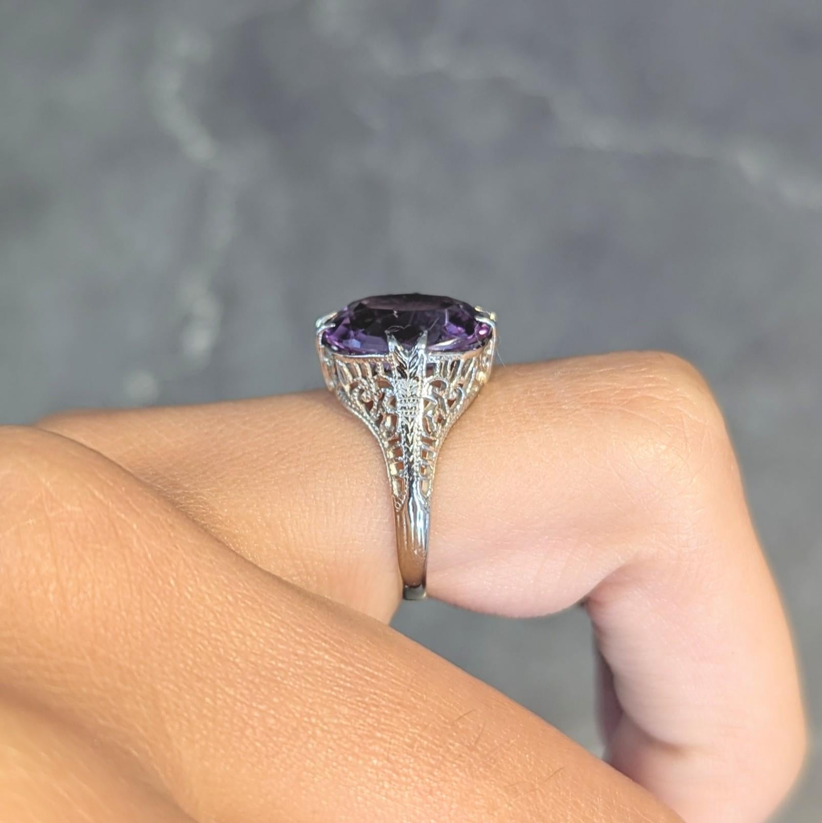 Art Deco Amethyst 14 Karat White Gold Foliate Filigree Vintage Ring 9