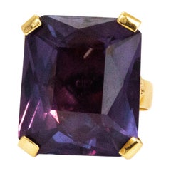 Art Deco Amethyst and 9 Carat Gold Cocktail Ring