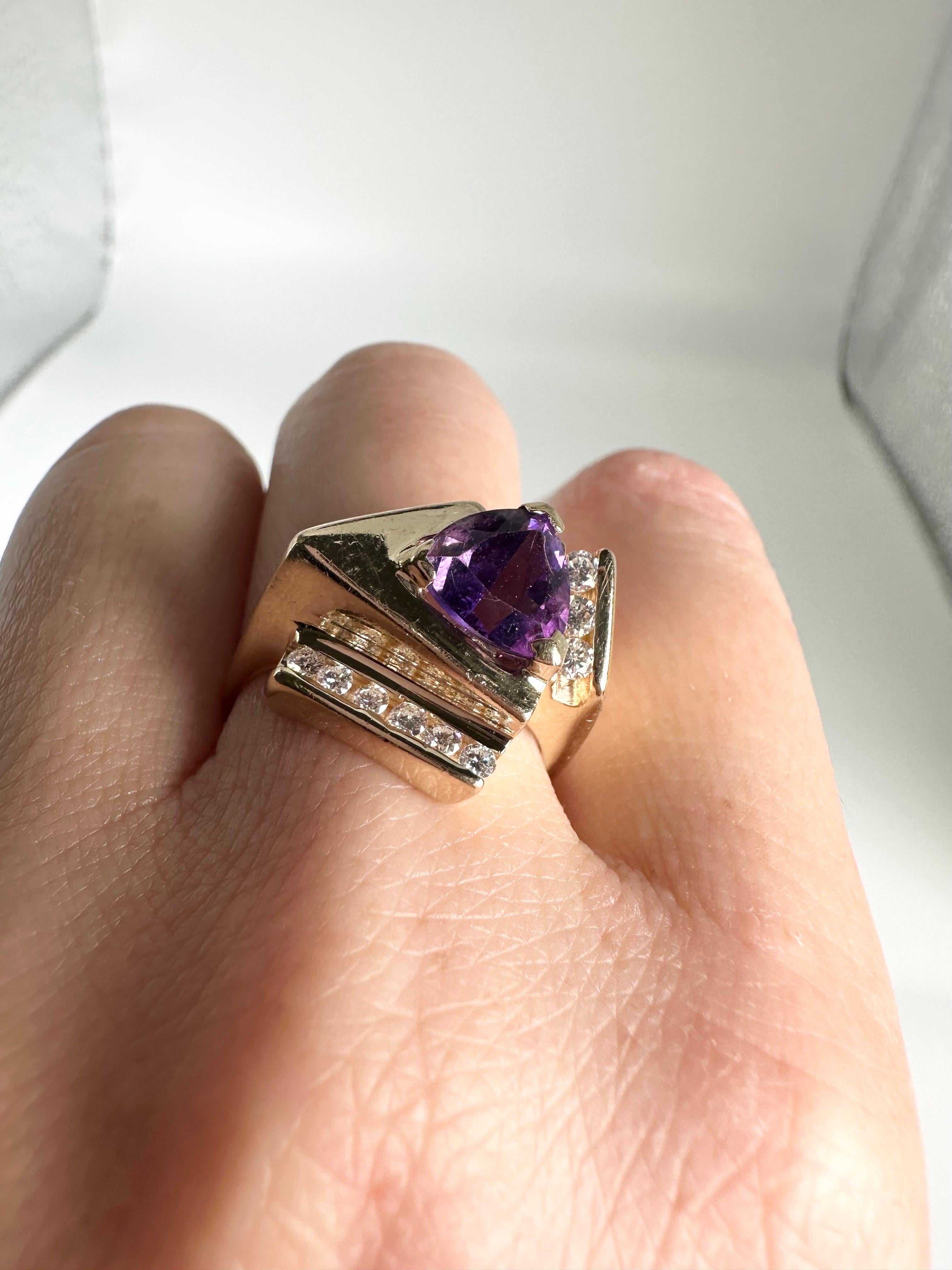 Art Deco Amethyst and diamond ring 14KT yellow gold For Sale 1