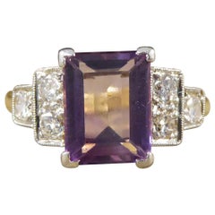 Antique Art Deco Amethyst and Diamond Ring in 18 Carat Yellow Gold and Platinum