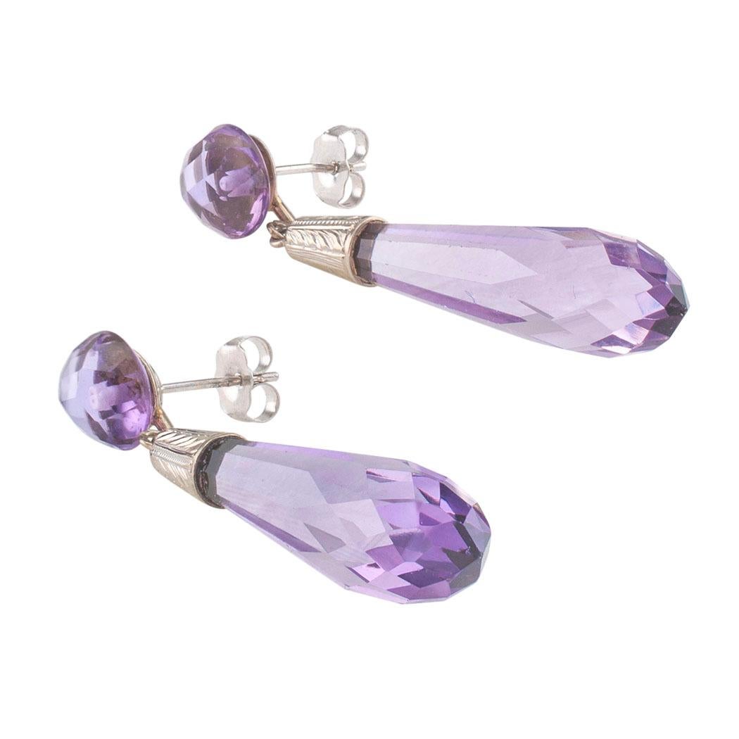 Art Deco Amethyst Briolette Dangling White Gold Earrings In Good Condition In Los Angeles, CA