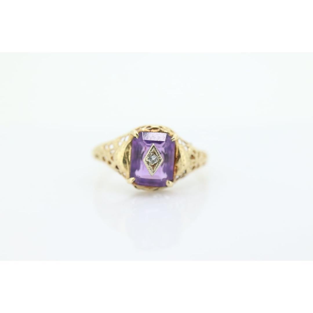 Art Deco Amethyst-Diamantring. 14k Gelbgold Filigranes Design. Verlobungsring im Angebot 1