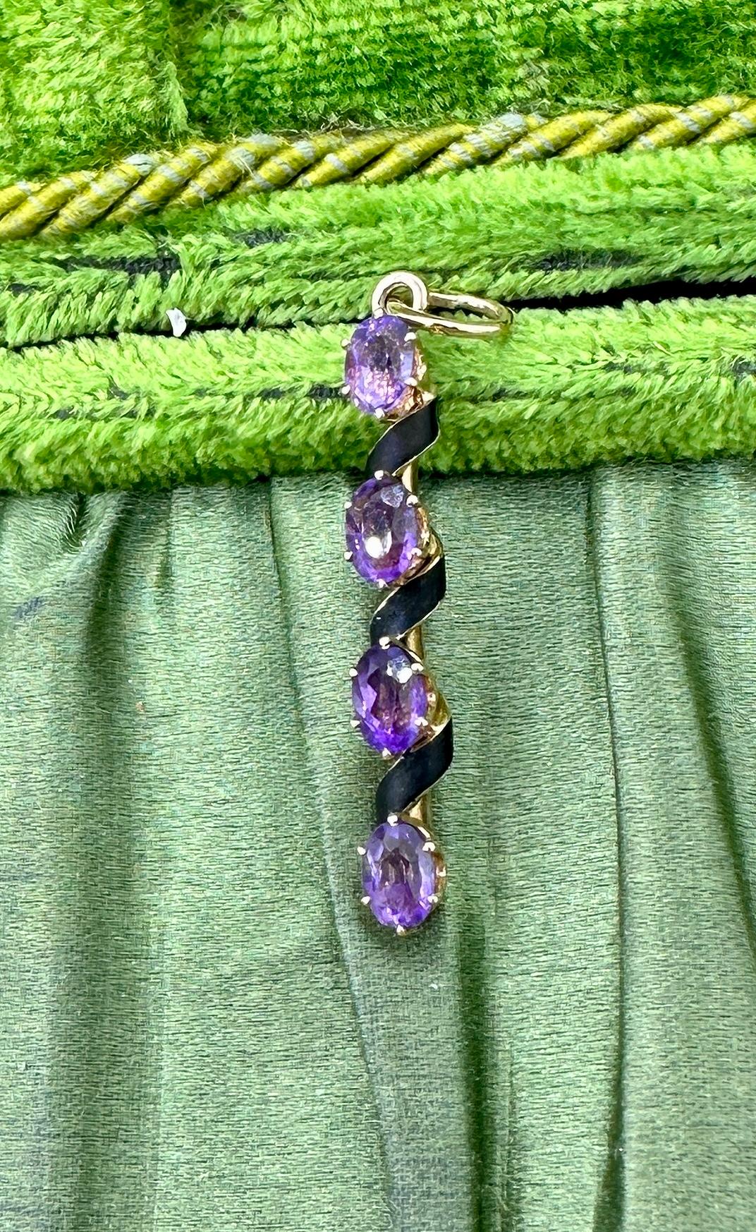Art Deco Amethyst Enamel Lavaliere Pendant Necklace Antique 14K Gold In Excellent Condition For Sale In New York, NY