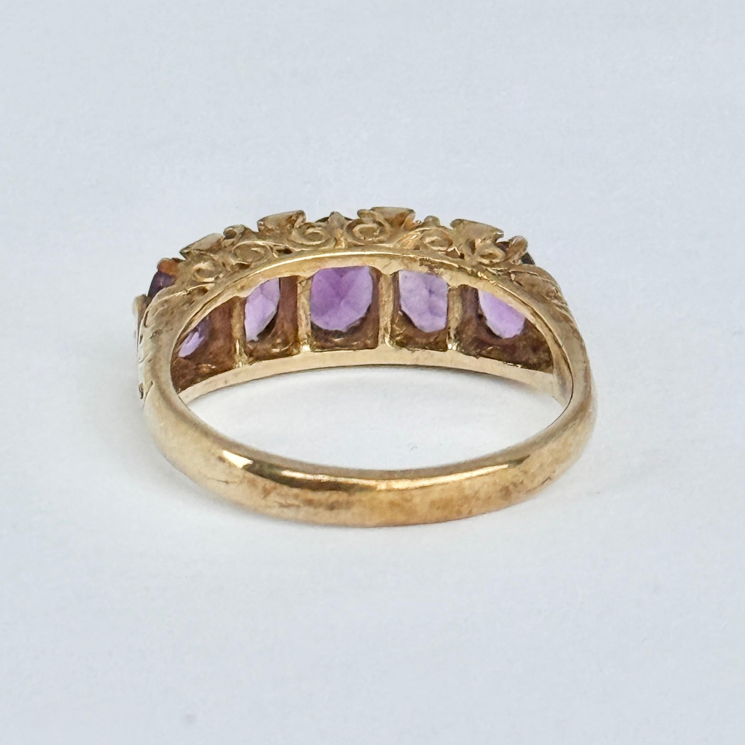 Taglio ovale Ametista Art déco a cinque pietre con punte di diamante modellata in oro 18 carati in vendita