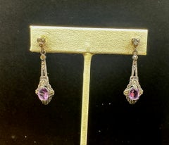 Orecchini penzolanti in ametista e marcasite in argento Sterling Antiques 1920