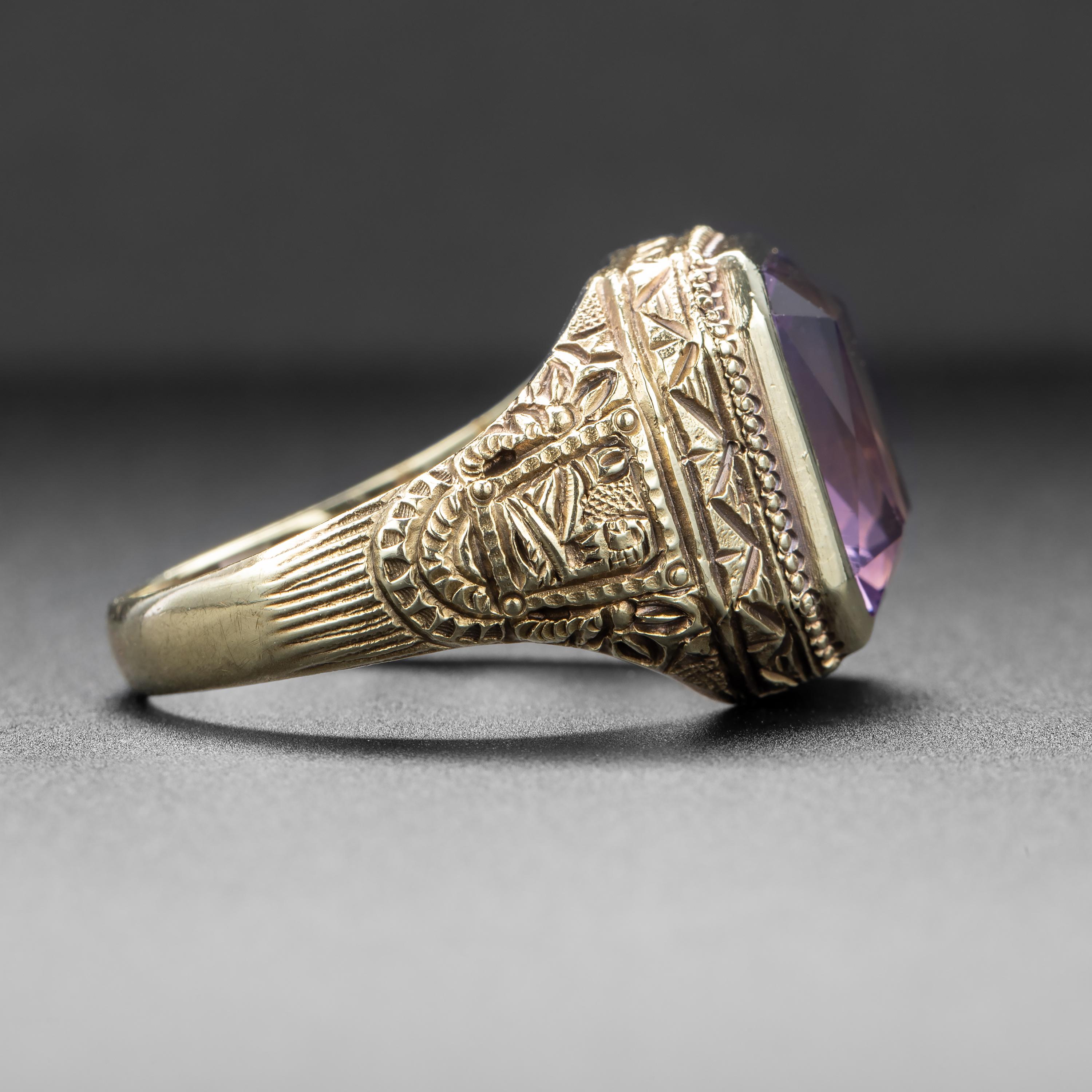 Art Deco Amethyst Men's Ring Egyptian Revival In Excellent Condition In Southbury, CT