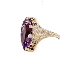 Art Deco 3.56 Carat Marquise Shape Light Purple Amethyst White Gold Ring