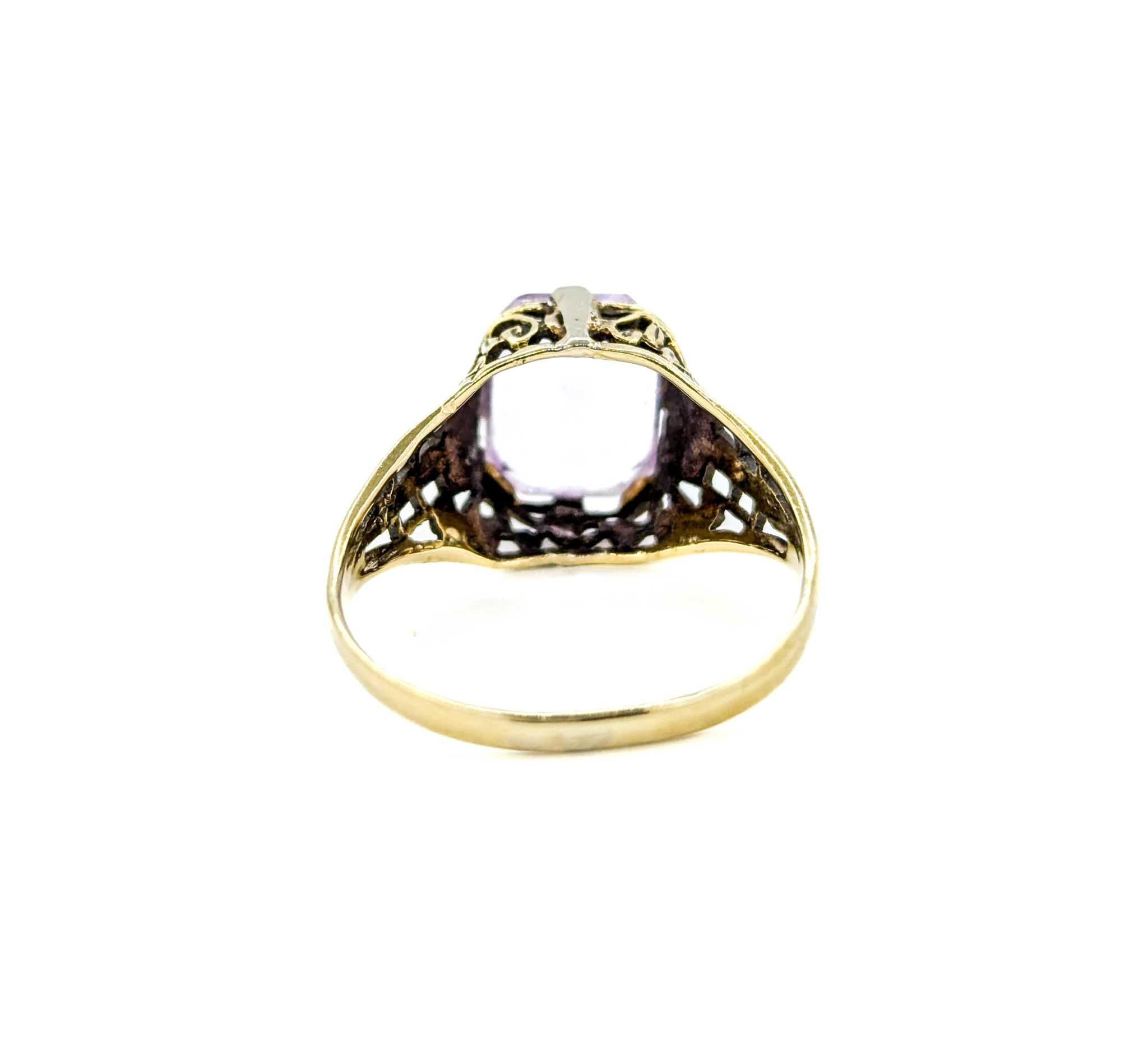 Art Deco Amethyst-Ring mit filigranem Filigran in Gelbgold 2