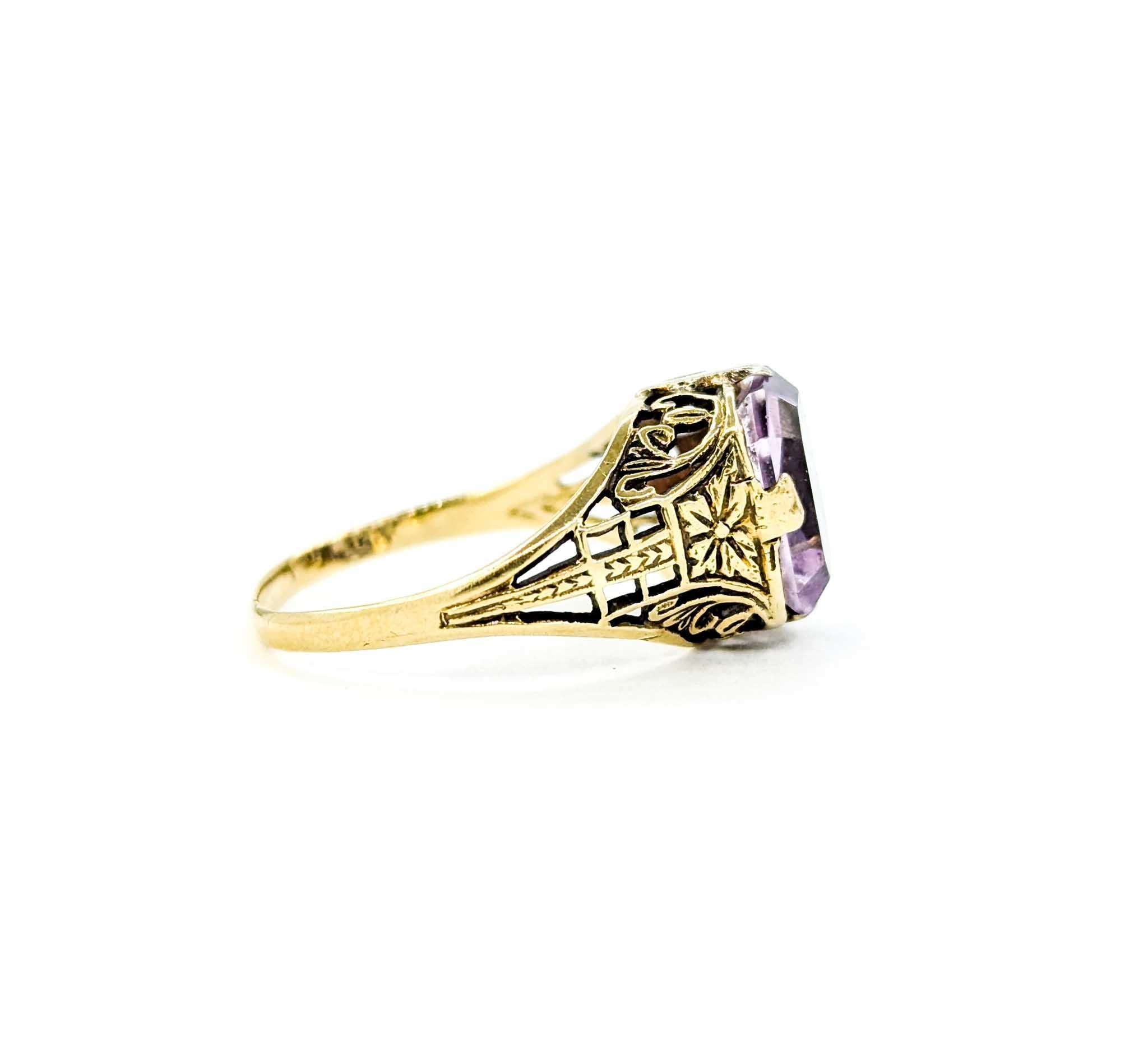 Art Deco Amethyst-Ring mit filigranem Filigran in Gelbgold 3