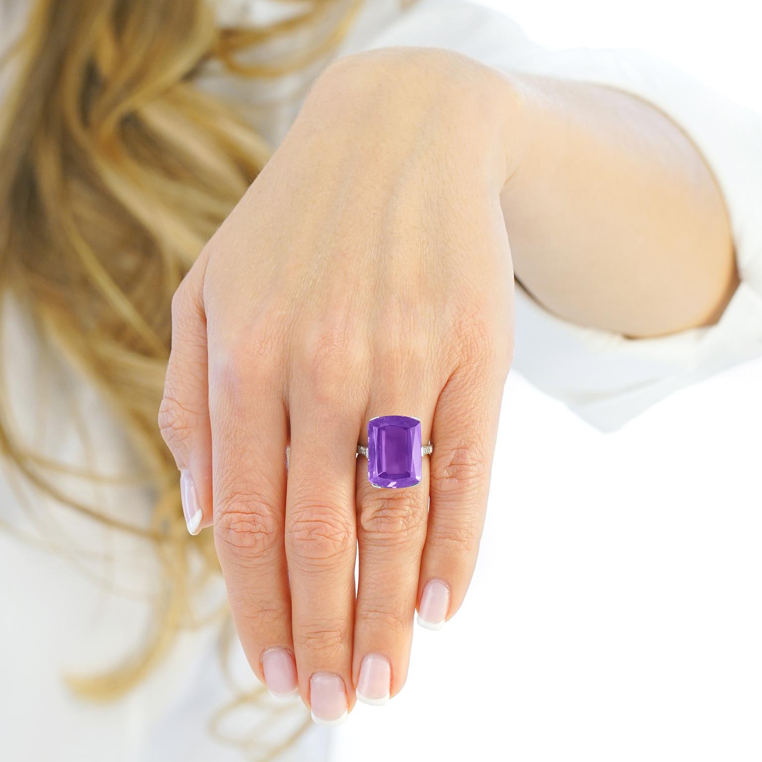 Art Deco Amethyst White Gold Ring For Sale 2