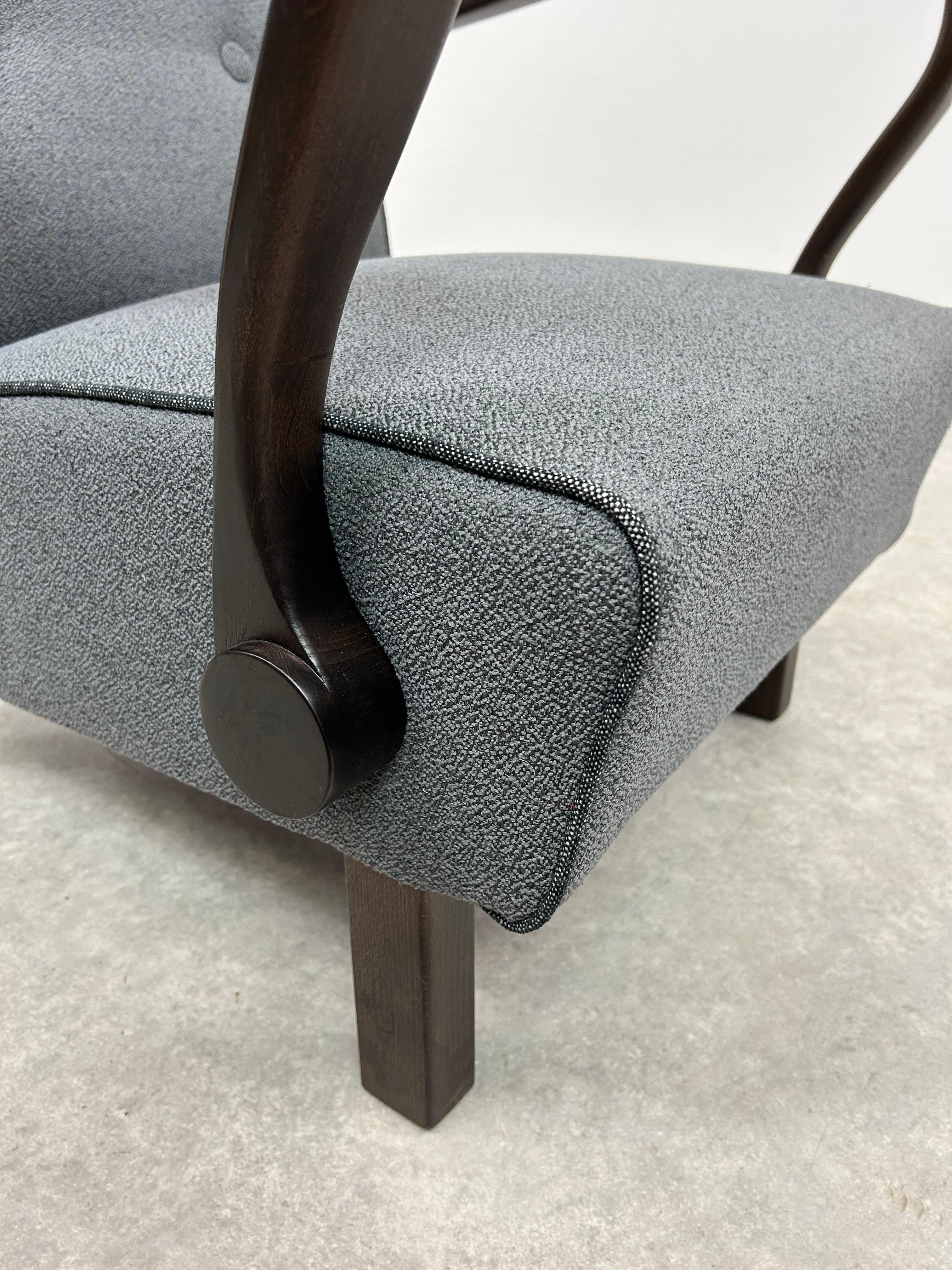 Silla amr art déco H320 de J.Halabala para UP Závody en venta 1