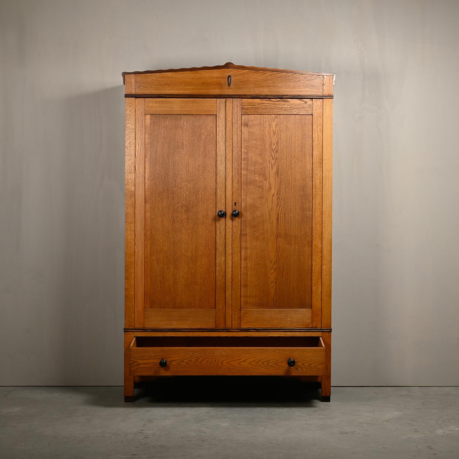 Art Deco Amsterdam School Armoir or Wardrobe by Fa. Drilling, 1928 Netherlands 2