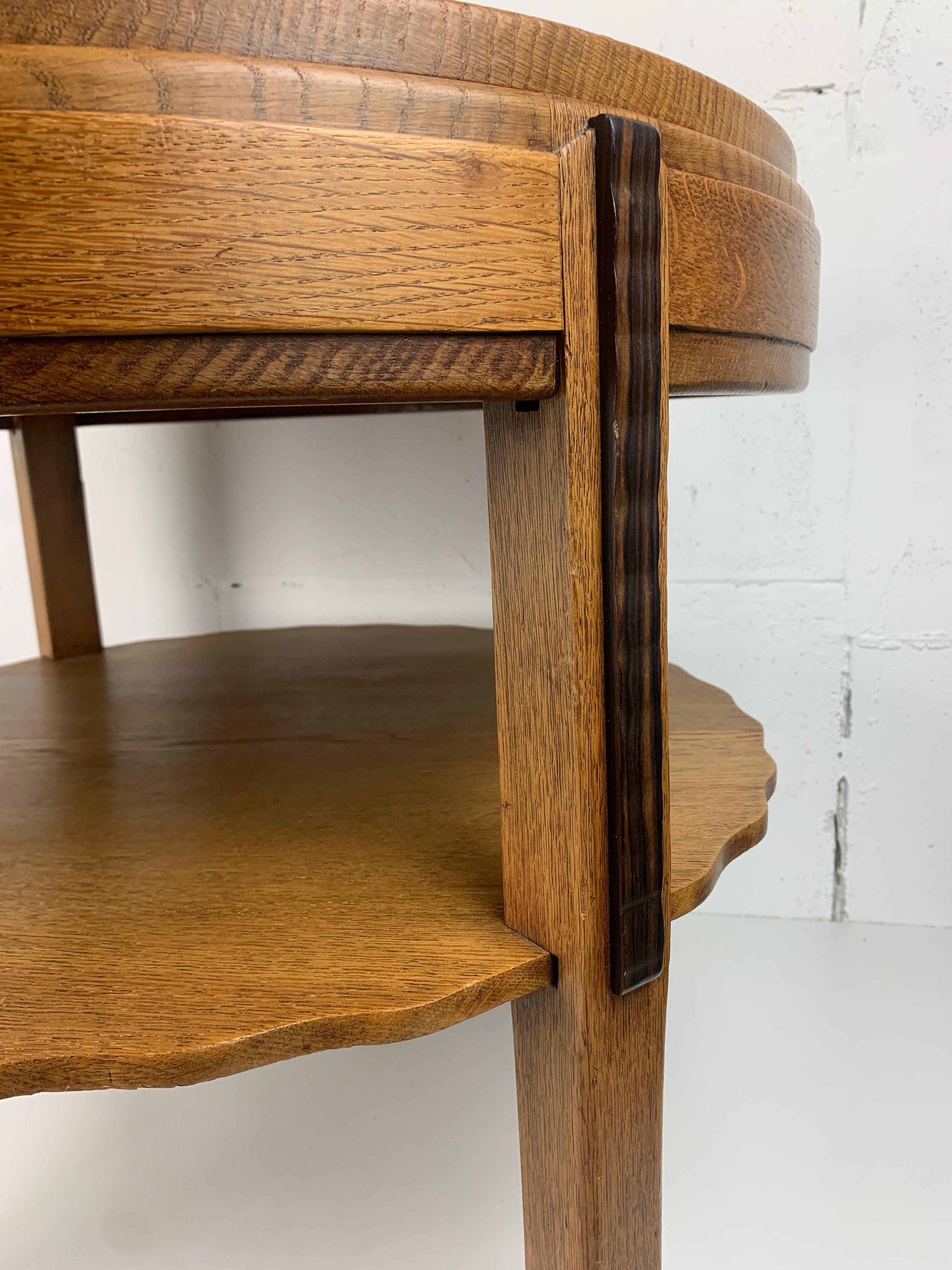 Art Deco Amsterdam Schule Niederländisch Seite Beistelltisch (Mitte des 20. Jahrhunderts) im Angebot
