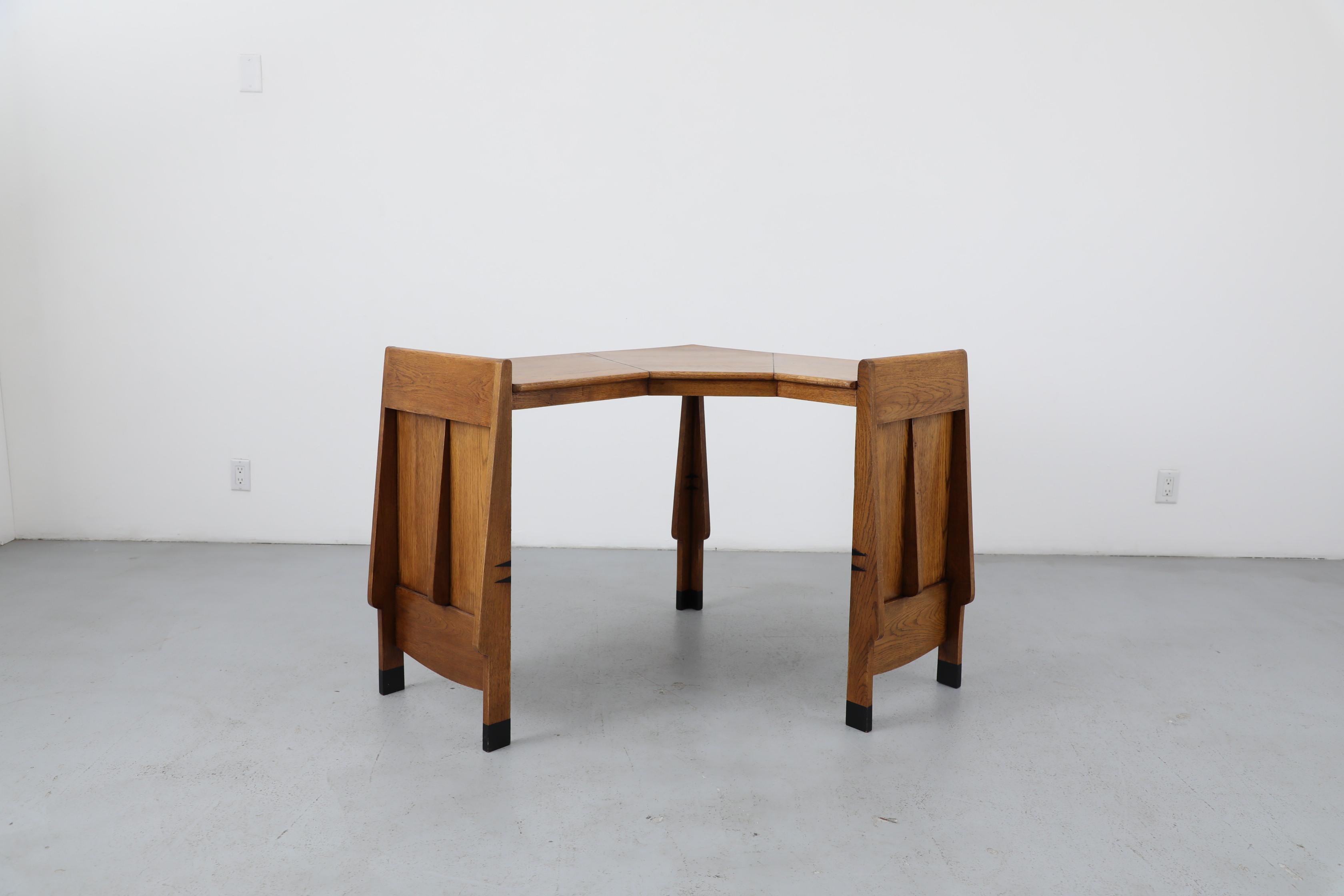 Art Deco 'Amsterdam School' Oak Corner Desk, 1920s Dutch Design im Angebot 8