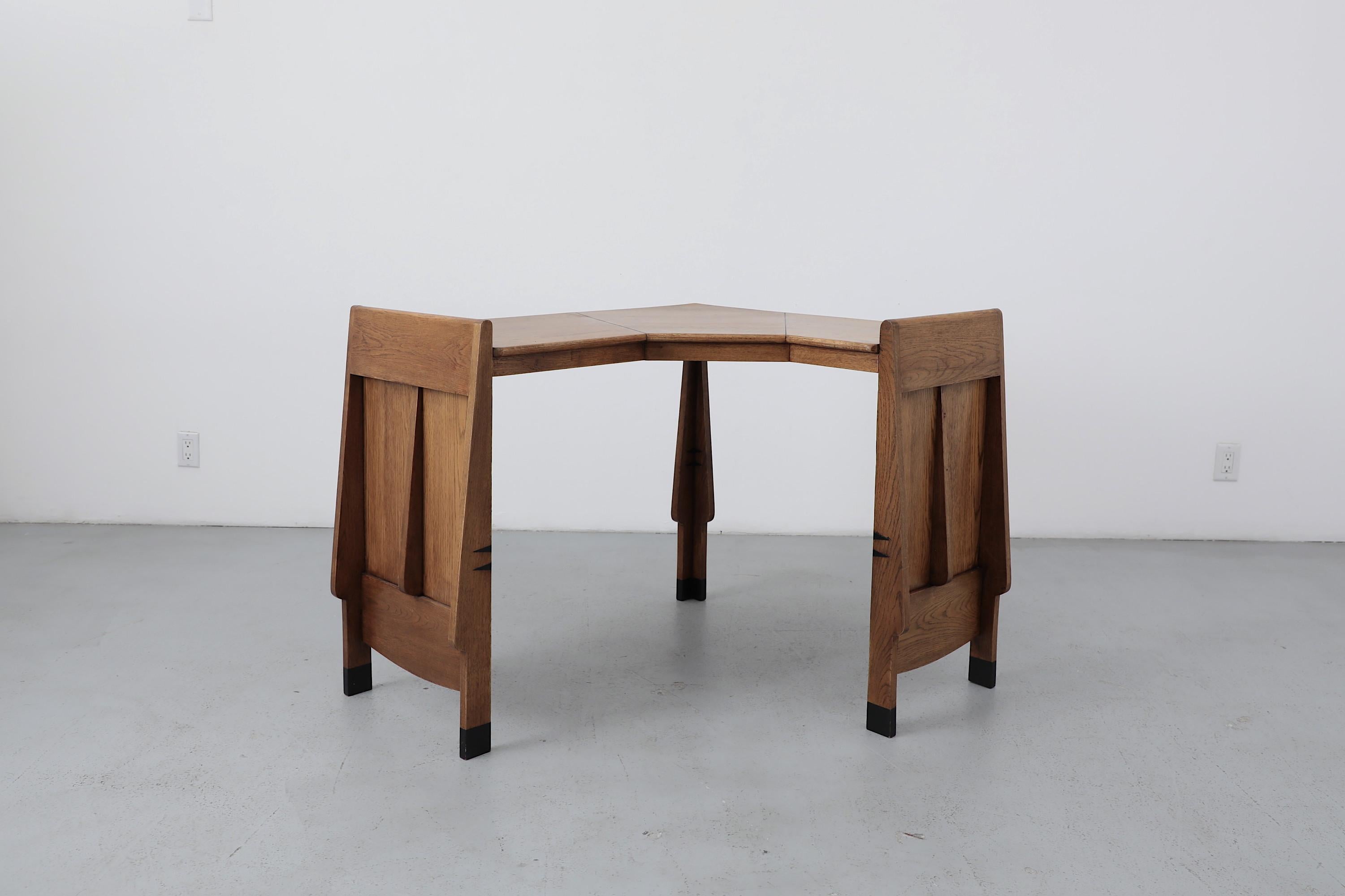 Art Deco 'Amsterdam School' Oak Corner Desk, 1920s Dutch Design im Angebot 9