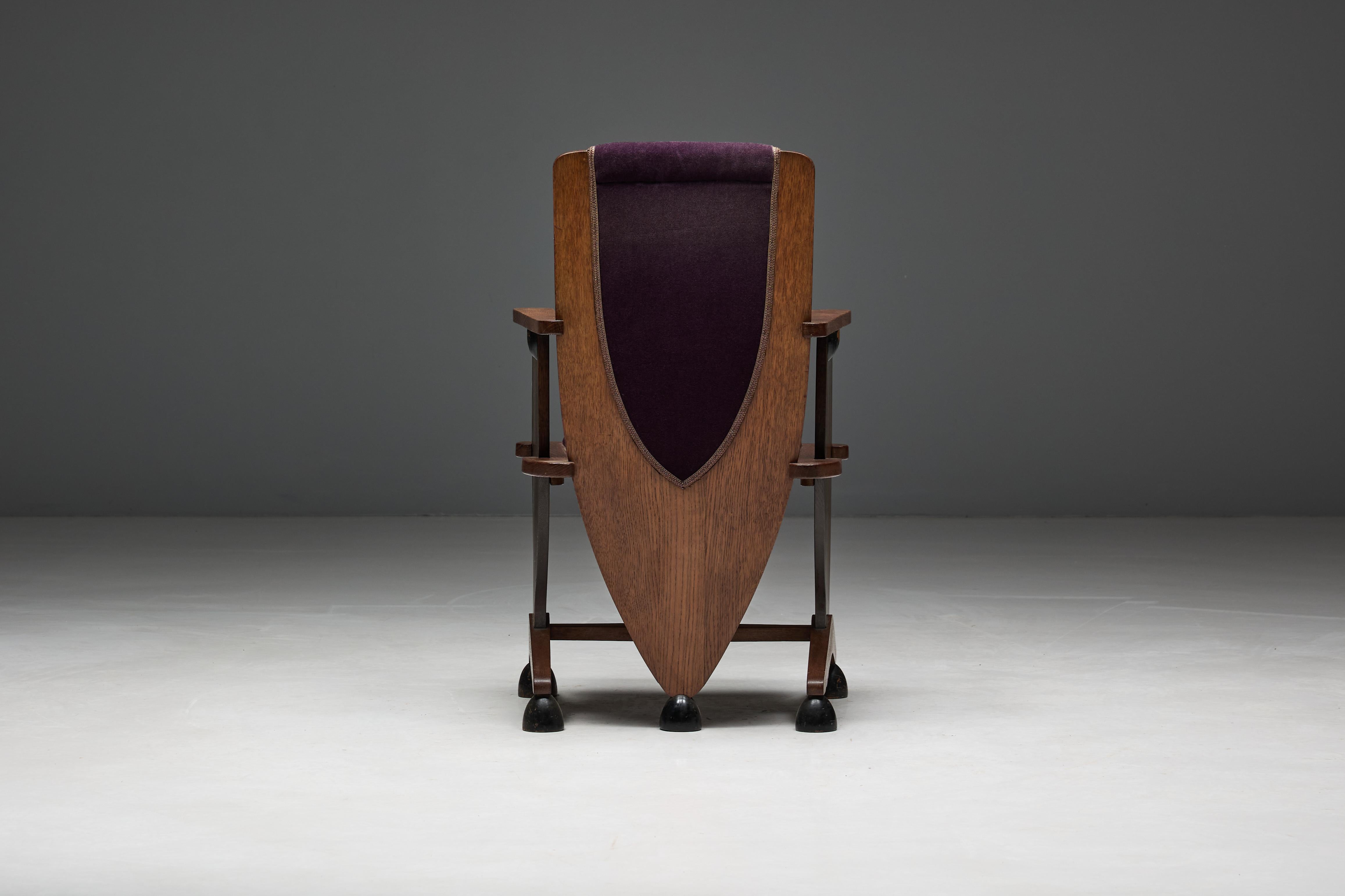 Skulpturaler Art-déco-Sessel der Amsterdamer Schule des Art déco, Niederlande, 1930er Jahre (Samt) im Angebot