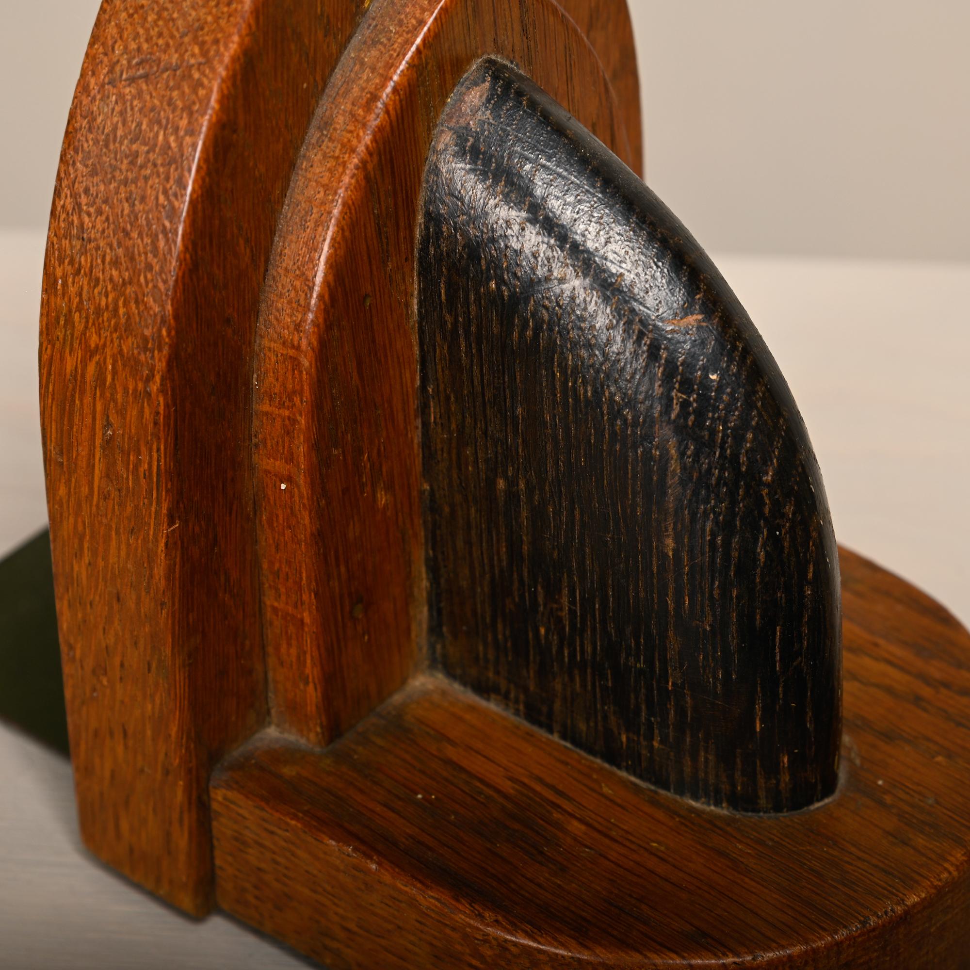 Art Deco Amsterdam Schule hölzerne Buchstützen, 1930er Jahre im Angebot 4