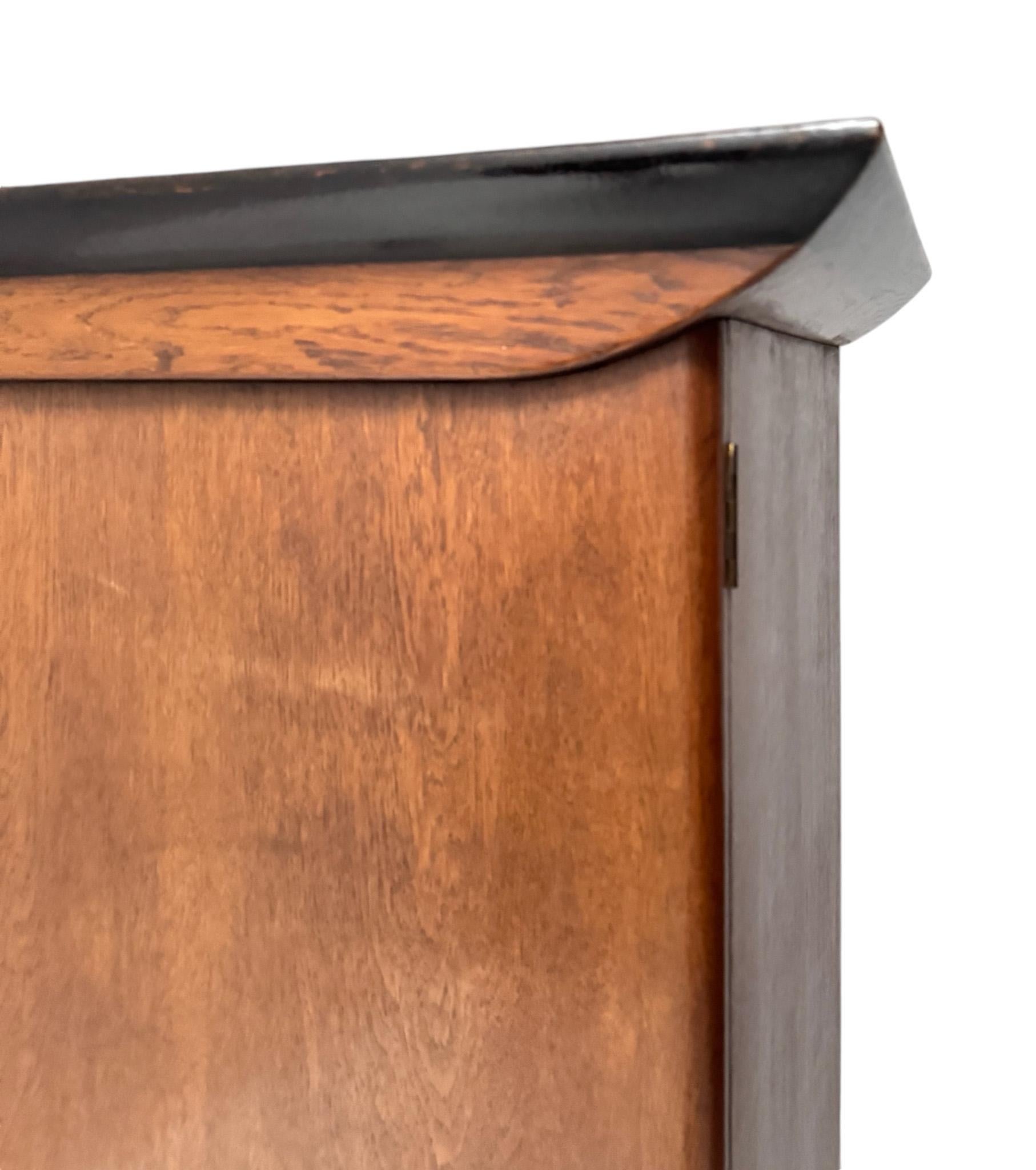 Art Deco Amsterdamse School Armoire by Willem Penaat for Metz & Co. Amsterdam For Sale 2