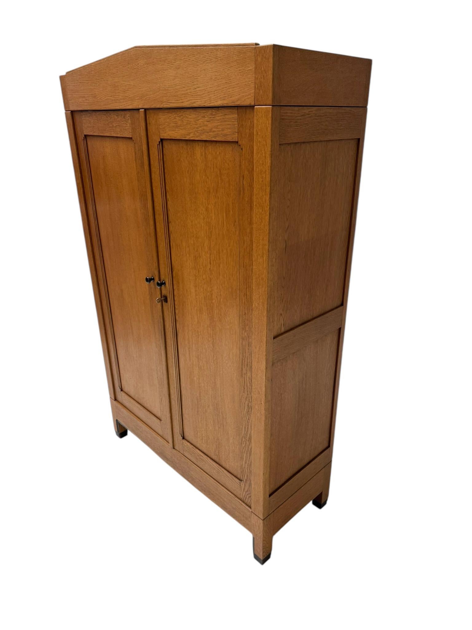Art Déco Art Deco Amsterdamse School Armoire or Wardrobe, 1920s in vendita