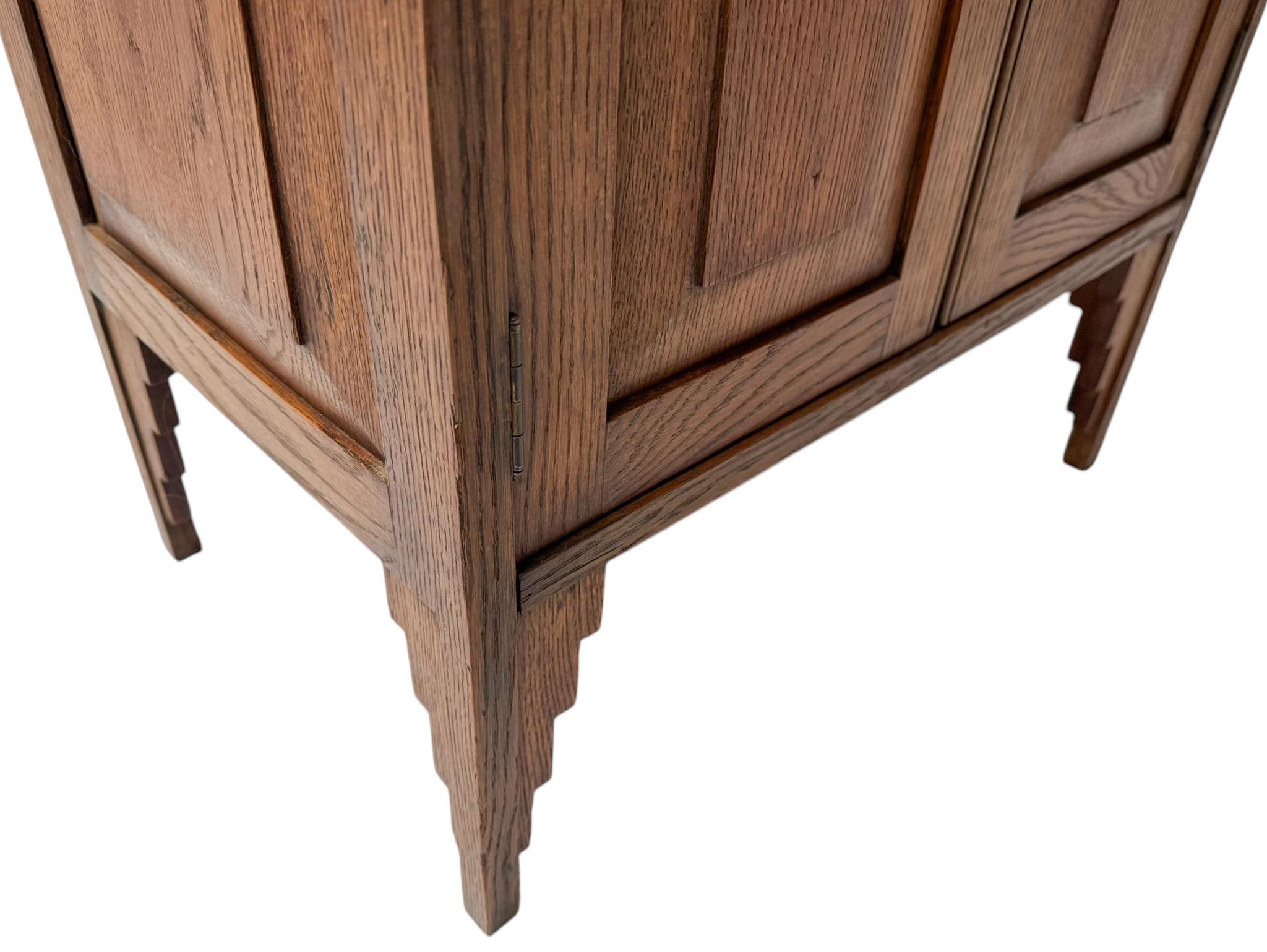 Art Deco Amsterdamse School Cabinet with Black Lacquered Top, 1920s For Sale 3