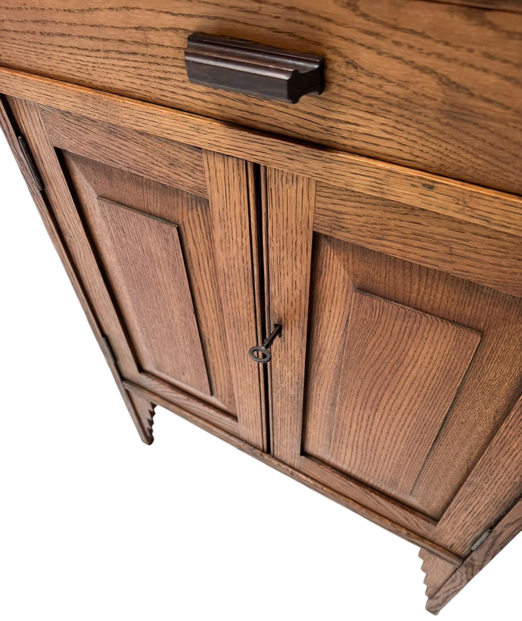 Art Deco Amsterdamse School Cabinet with Black Lacquered Top, 1920s For Sale 4