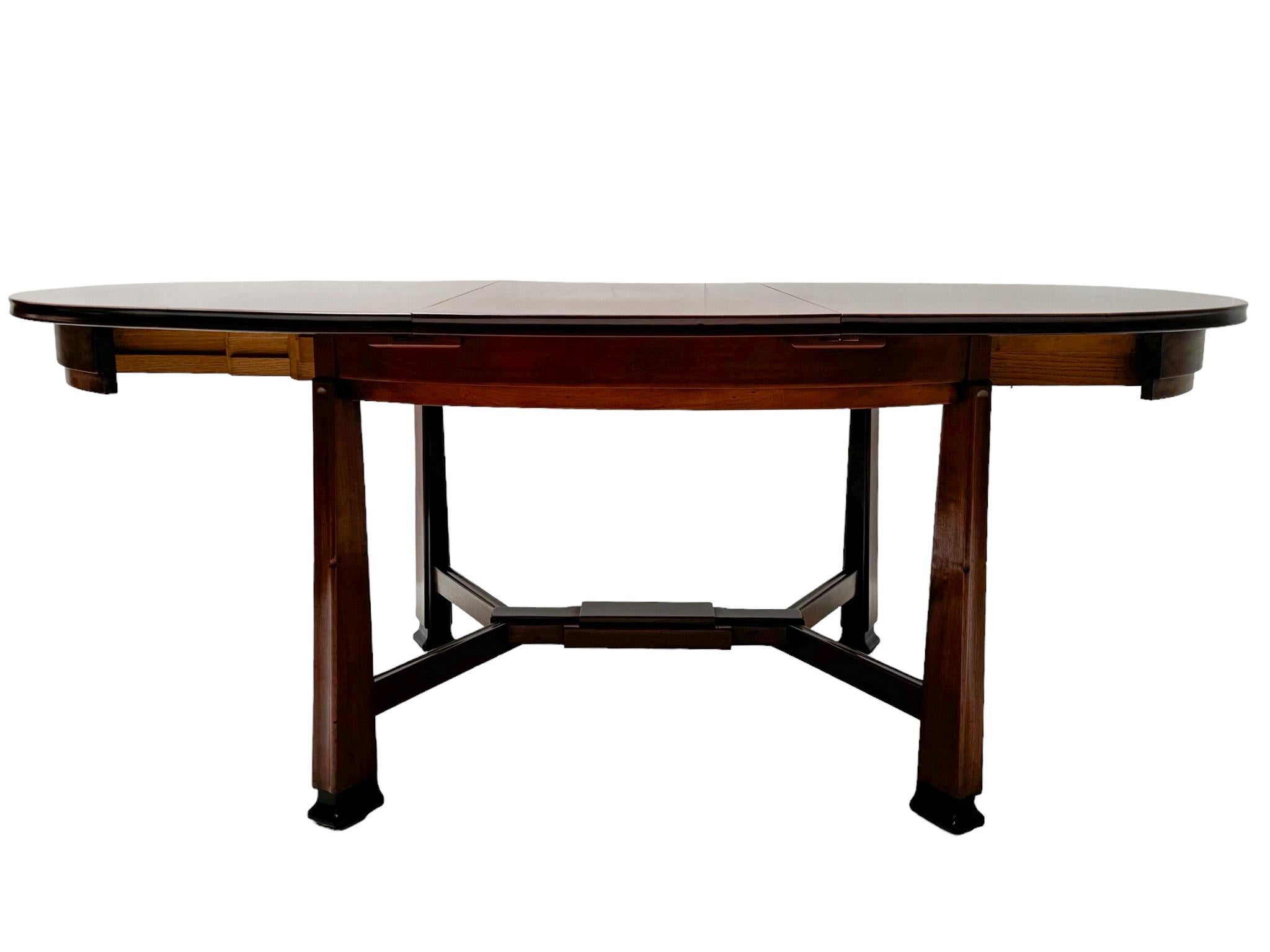 Ausziehbarer Art-déco-Esszimmertisch der Amsterdamse School von Piet Kramer, 1920er Jahre (Niederländisch) im Angebot