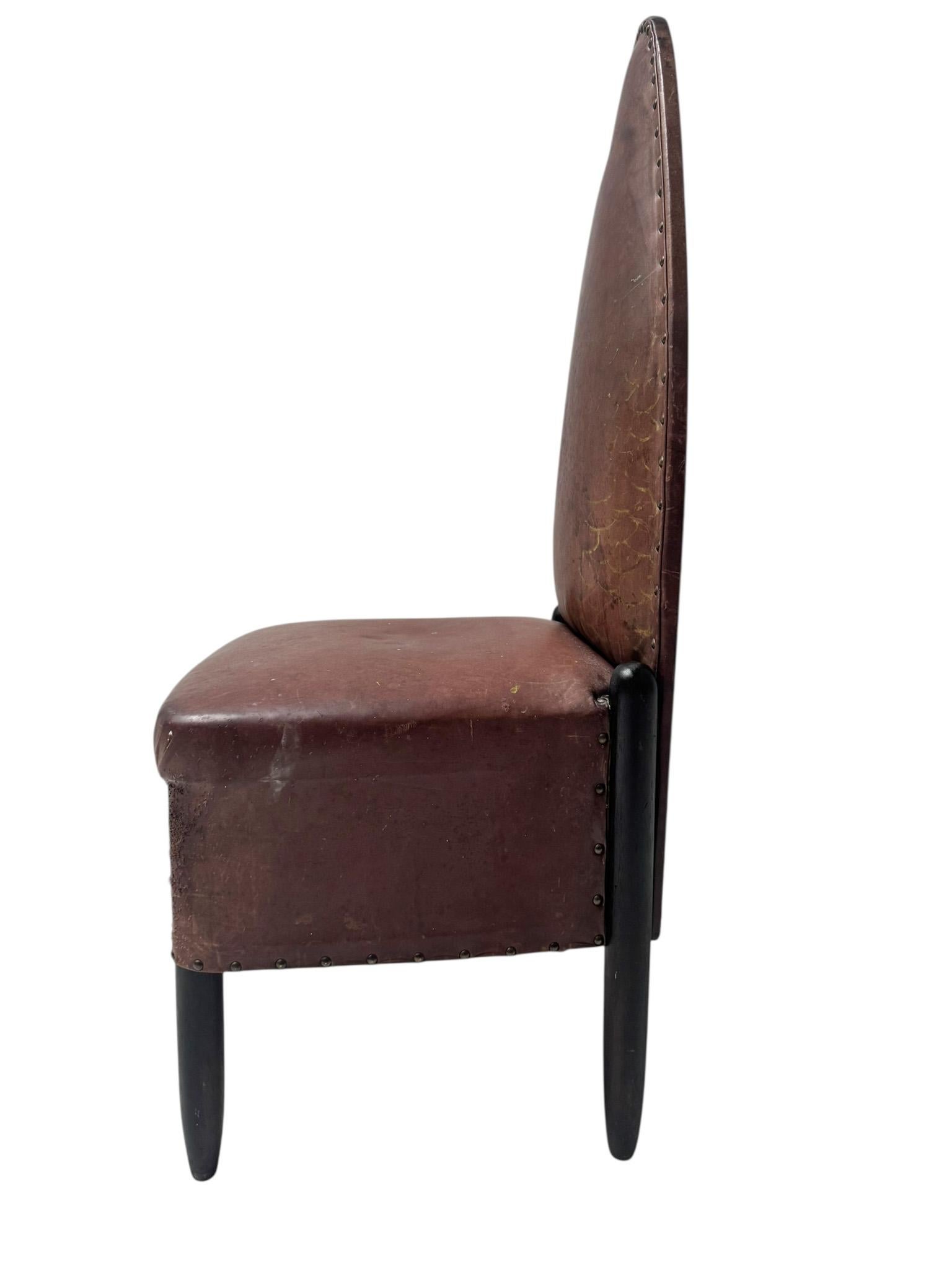 Début du 20ème siècle Chaise d'appoint à dossier haut de l'école d'Amsterdam Art déco par Michel De Klerk, 1916 en vente