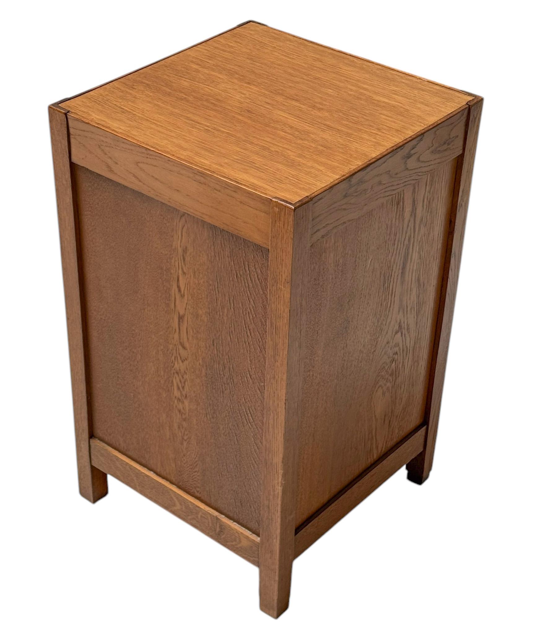 Art Deco Amsterdamse School Nightstand or Bedside Table, 1920s For Sale 1