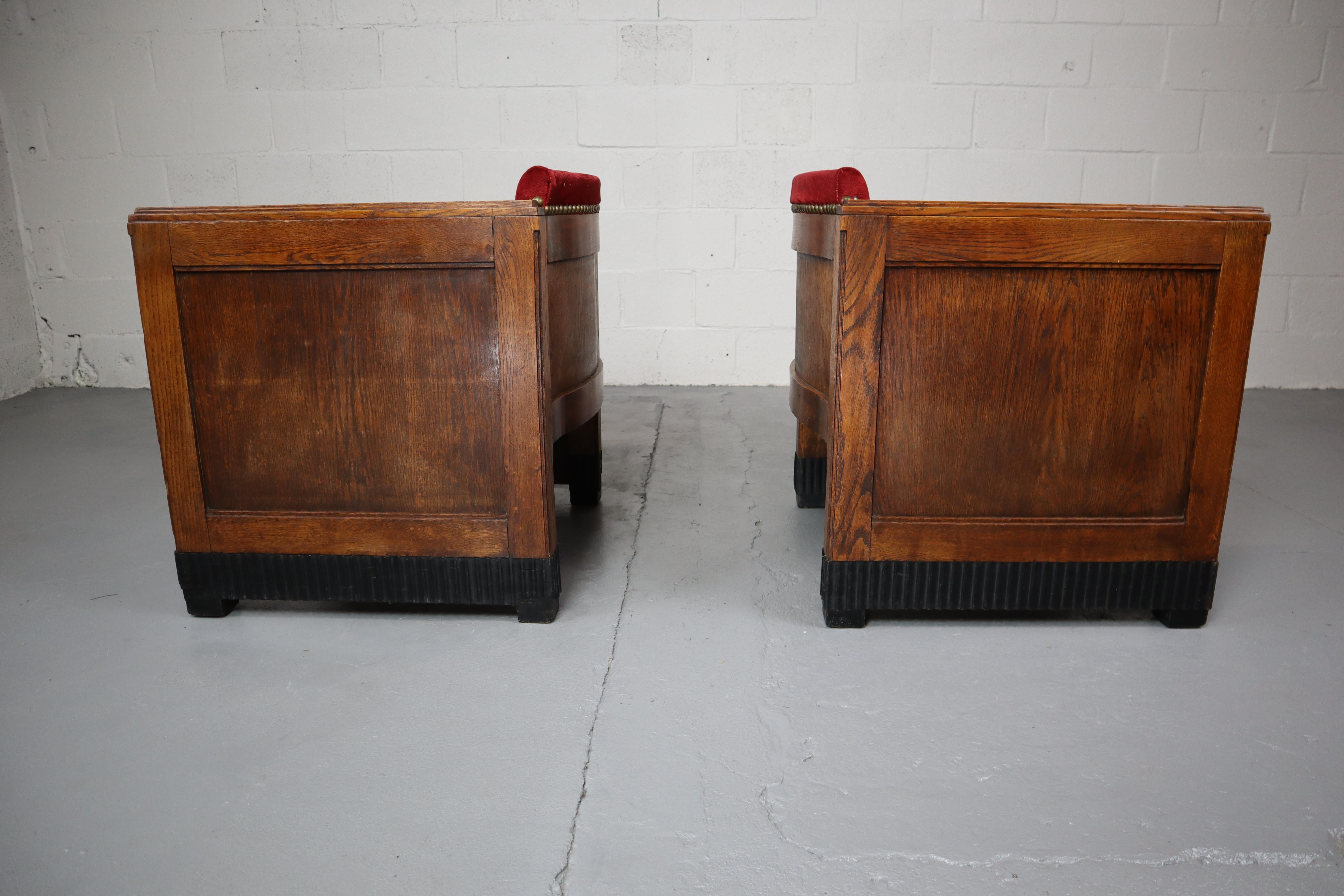 Art Deco Amsterdamse School Oak and Velours Armchairs In Good Condition For Sale In Langemark-Poelkapelle, BE