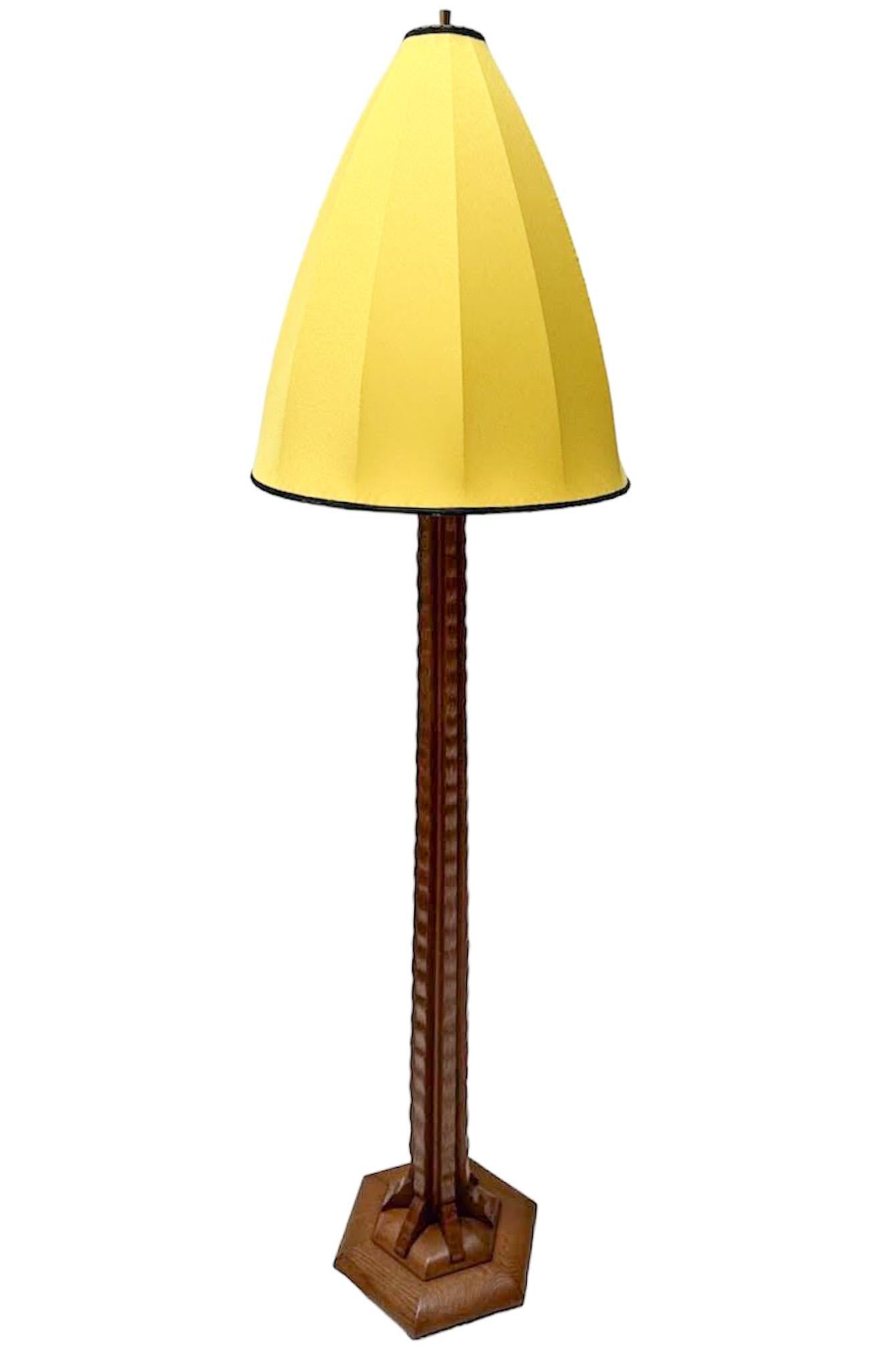 Dutch Art Deco Amsterdamse School Oak Floor Lamp, 1920s