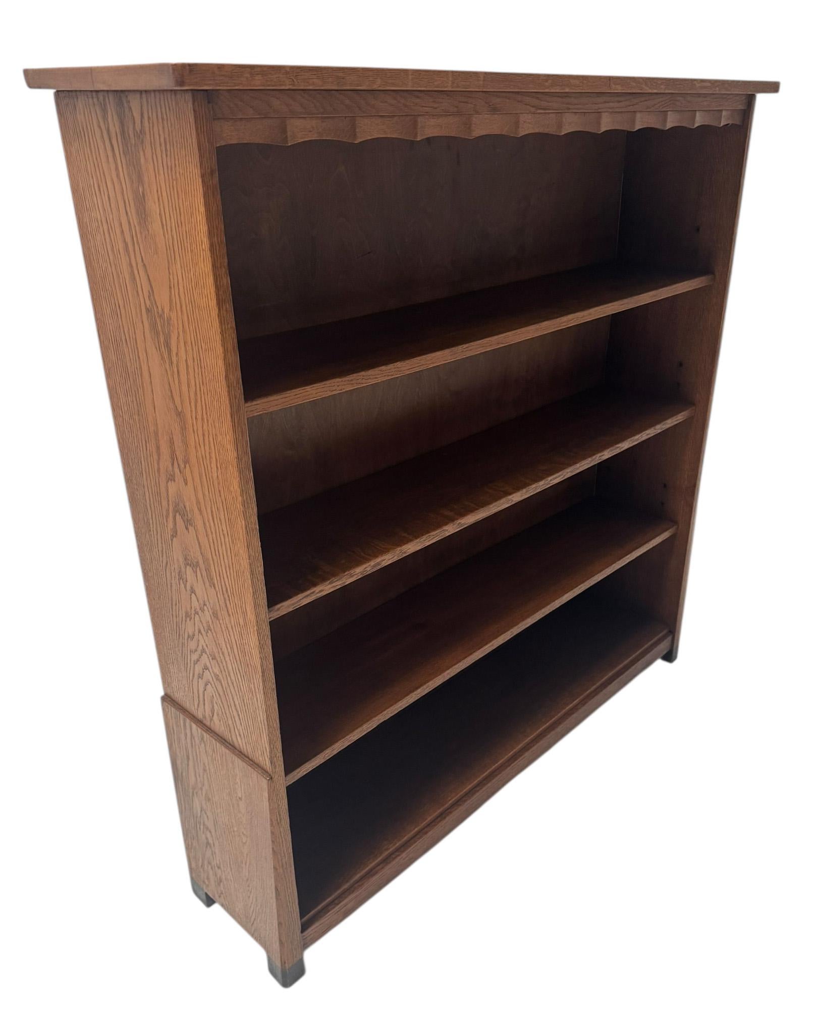 Début du 20ème siècle Bibliothèque ouverte de l'école d'Amsterdam Art déco par Willem Penaat pour Metz & Co, années 1920 en vente