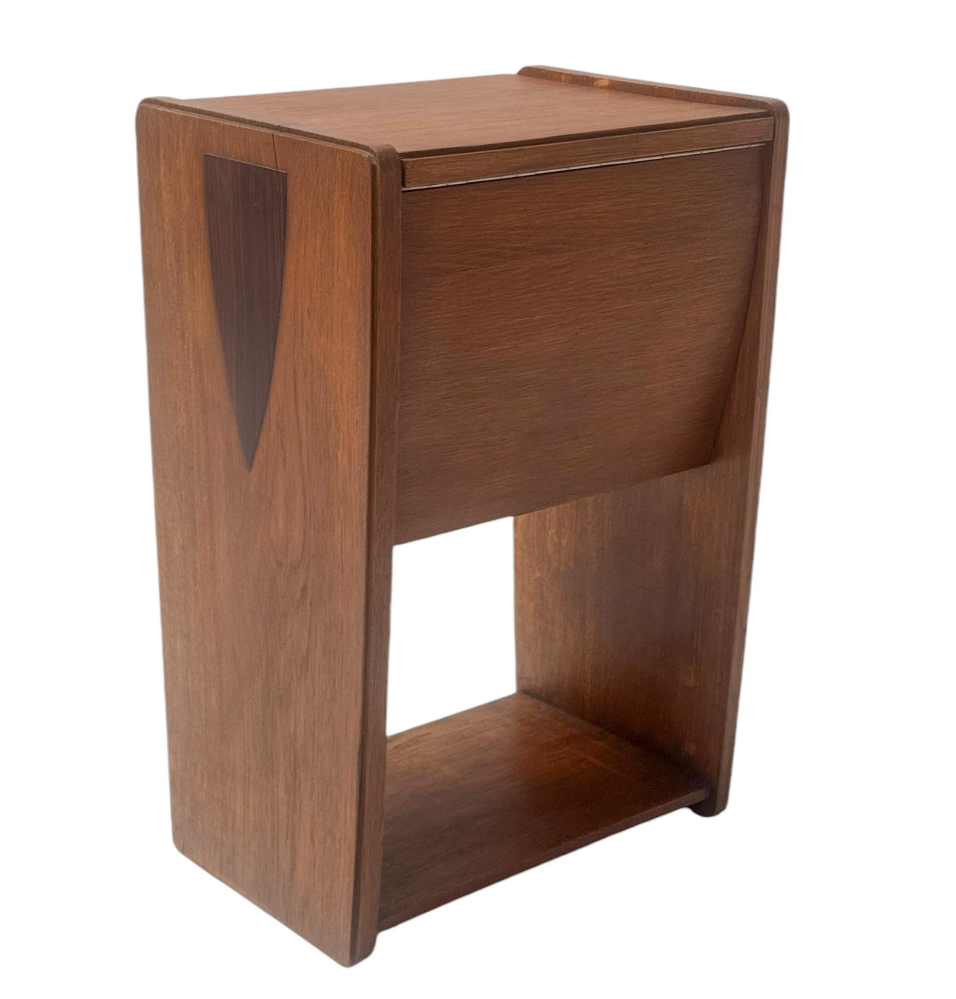 Mesa de costura o auxiliar de la Escuela Amsterdamse Art Decó, años 20 3