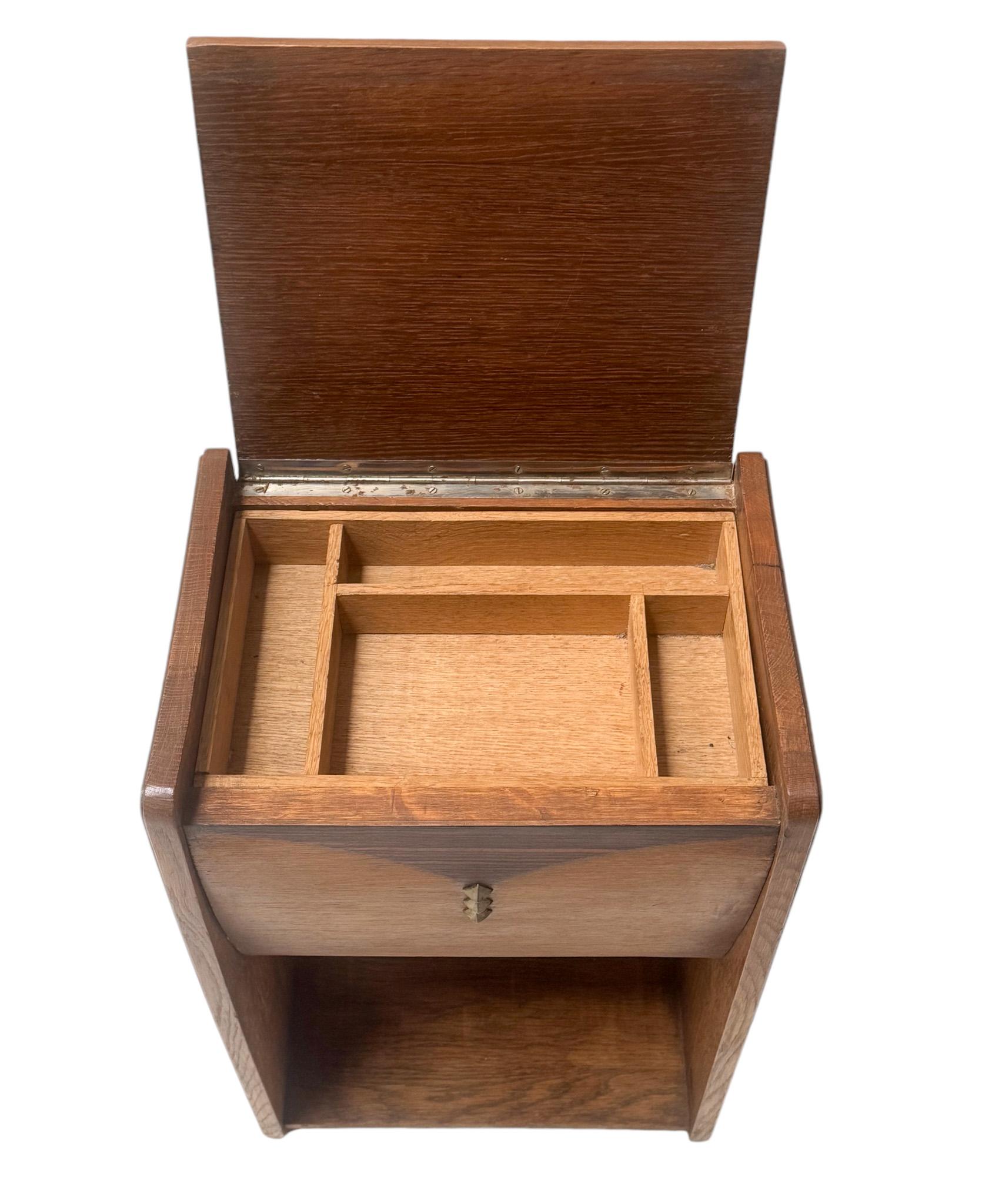 Mesa de costura o auxiliar de la Escuela Amsterdamse Art Decó, años 20 4
