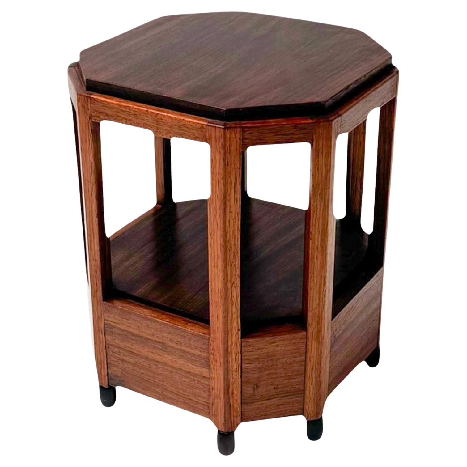 Art déco-Beistelltisch der Amsterdamse Schule, 1920er Jahre im Angebot