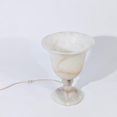 Henri Rapin style. Large Art Deco veined alabaster table lamp, France, 1930s