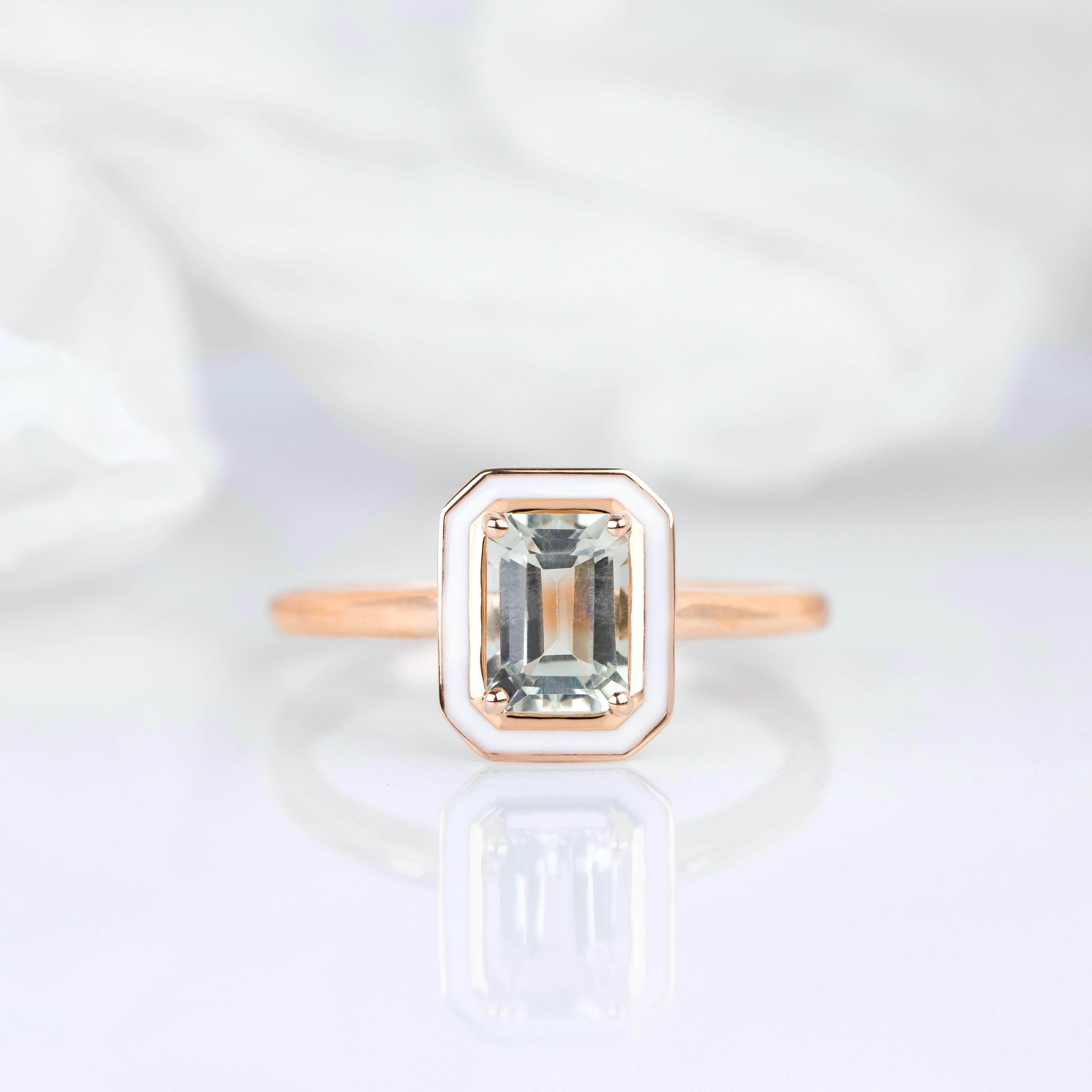 Art Deco and Cocktail Ring, 0.90-1.00 Ct Green Amethyst and 14K Solid Gold Ring In New Condition For Sale In ISTANBUL, TR