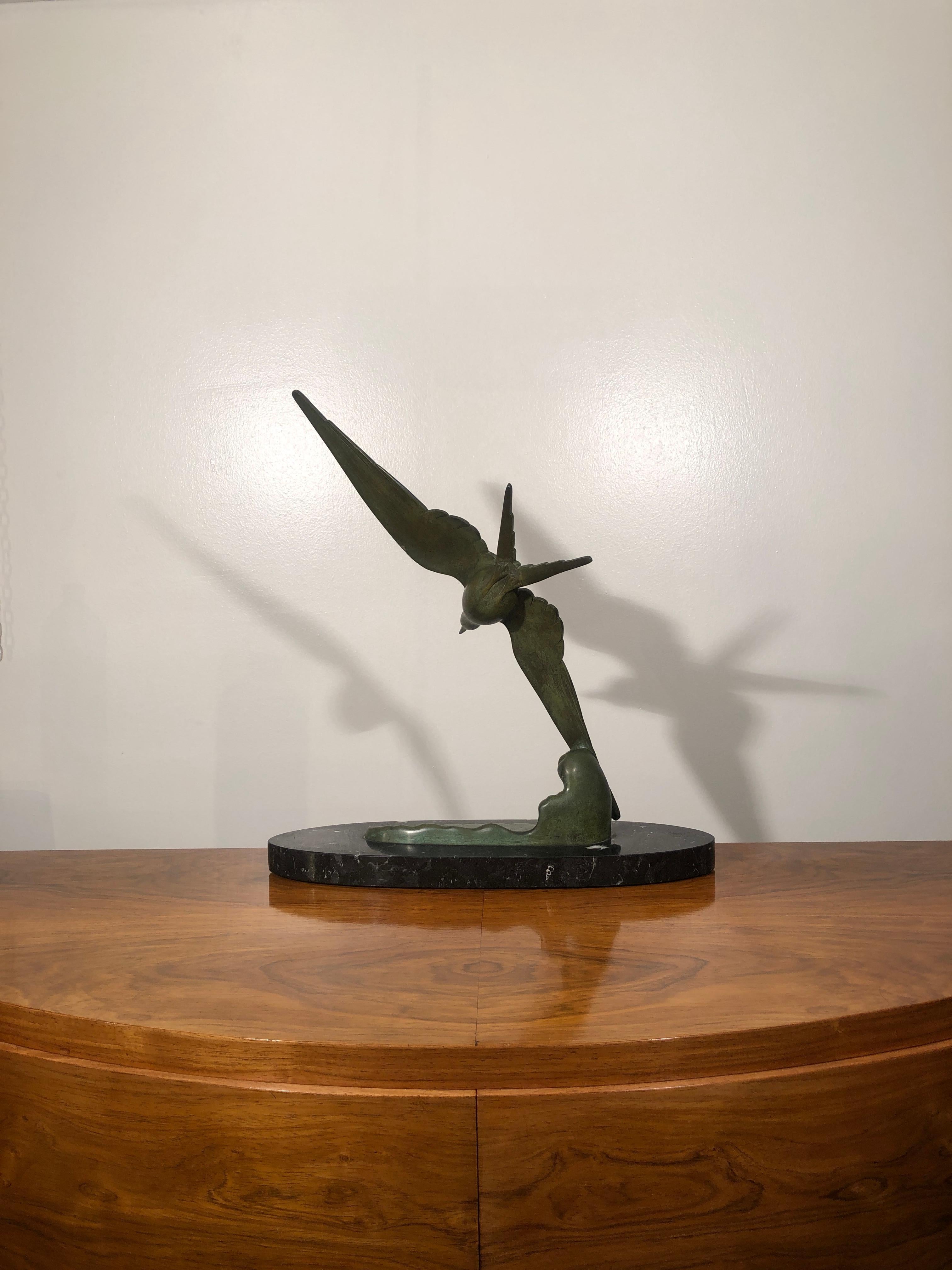 20th Century Art Deco Animal Bird Shaped Bronze Sculpture on Black Marble Base Signed Secondo